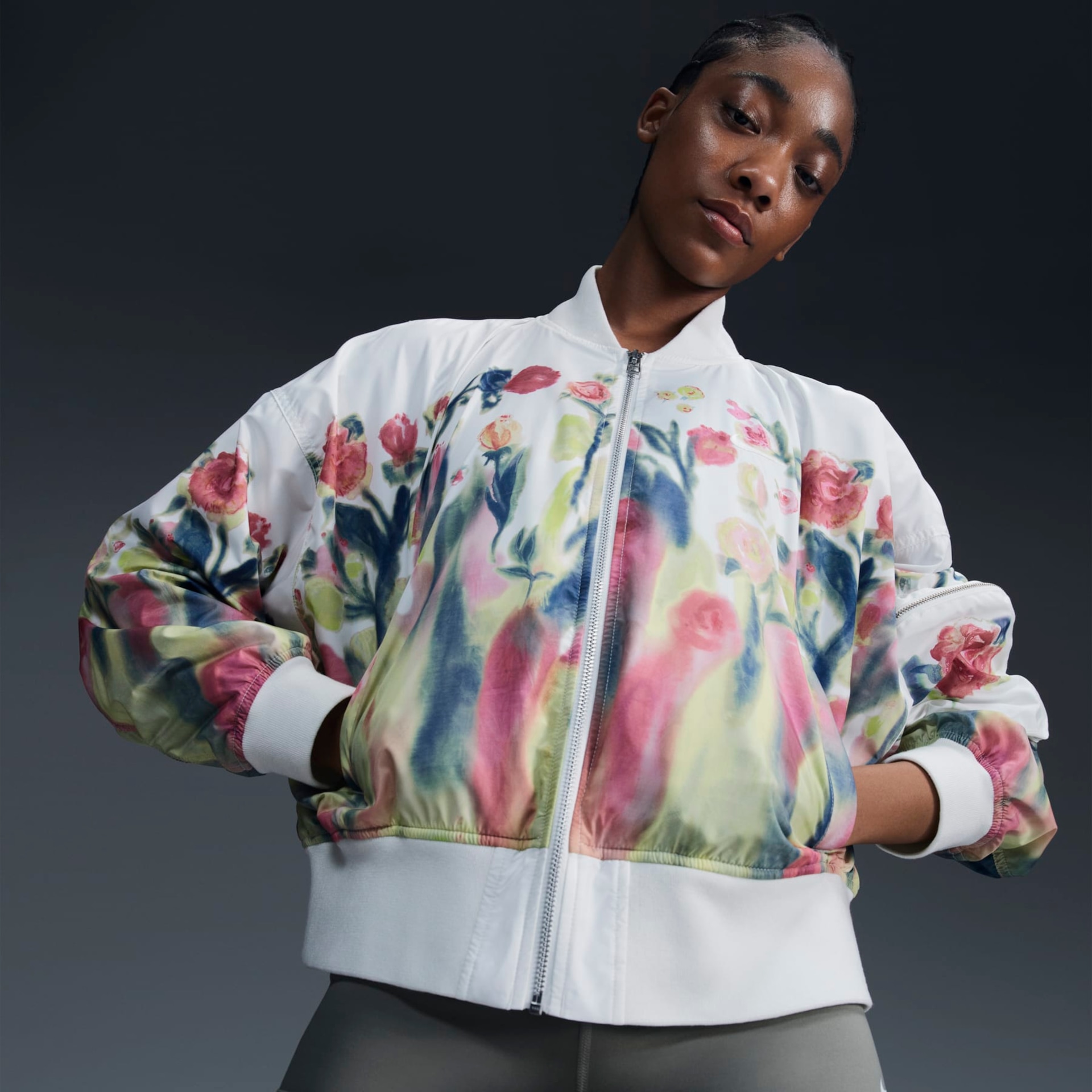 Jaqueta Nike Sportswear x Anna Deller-Yee Bomber Feminina - Foto 1