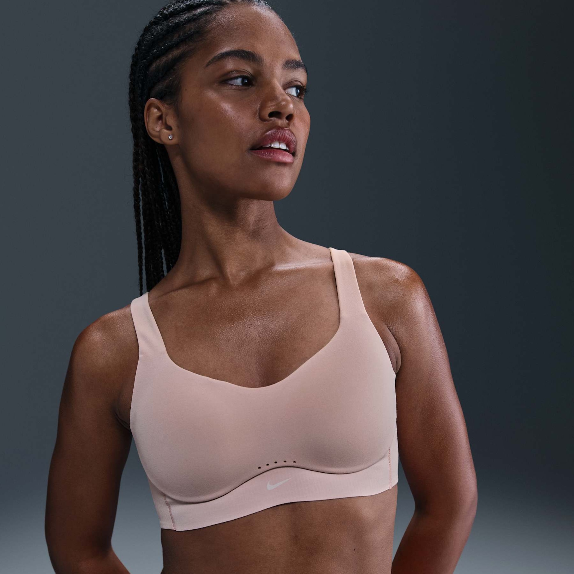 Imagem principal de Top Nike Alate Coverage Feminino