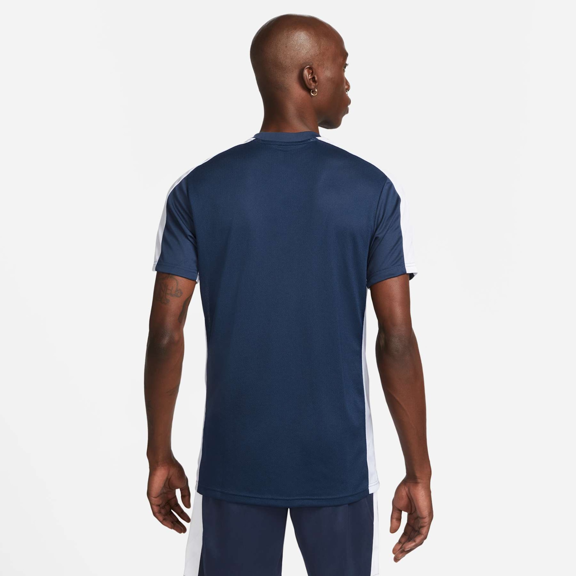 Camiseta Nike Dri-FIT ACD23 Masculina - Foto 2