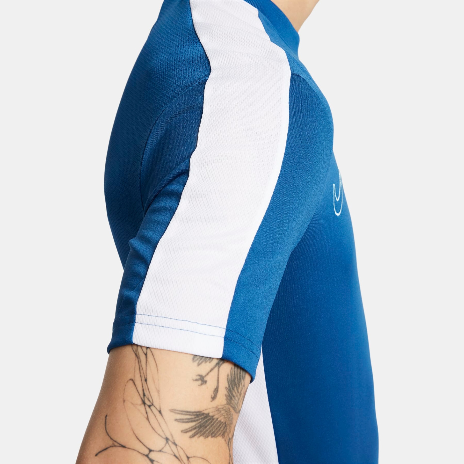 Camiseta Nike Dri-FIT ACD23 Masculina - Foto 5