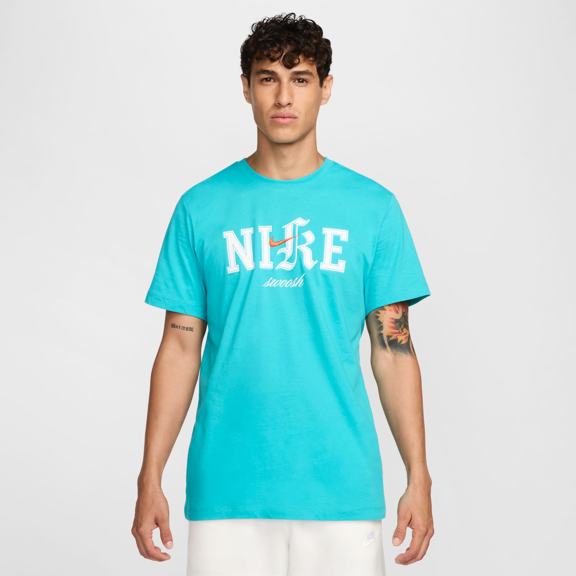 Camiseta Nike Sportswear Masculina - Foto 1