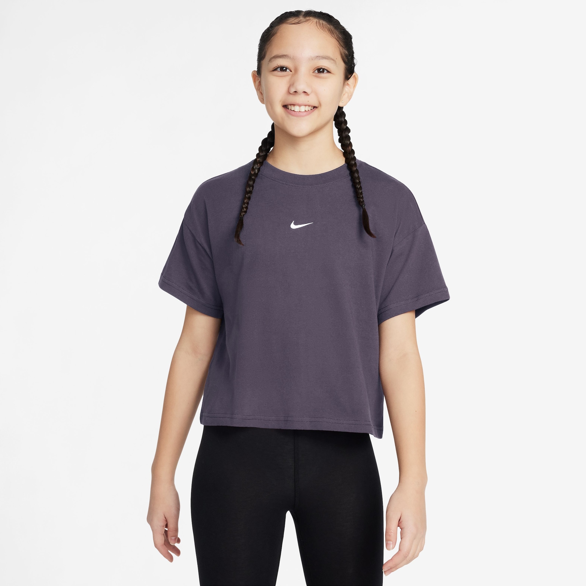 Camiseta Nike Sportswear Essentials Infantil - Foto 1