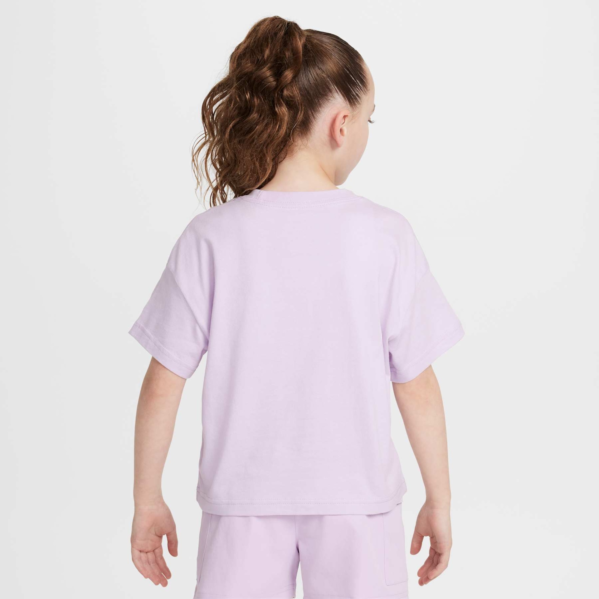 Camiseta Nike Sportswear Essentials Infantil - Foto 2