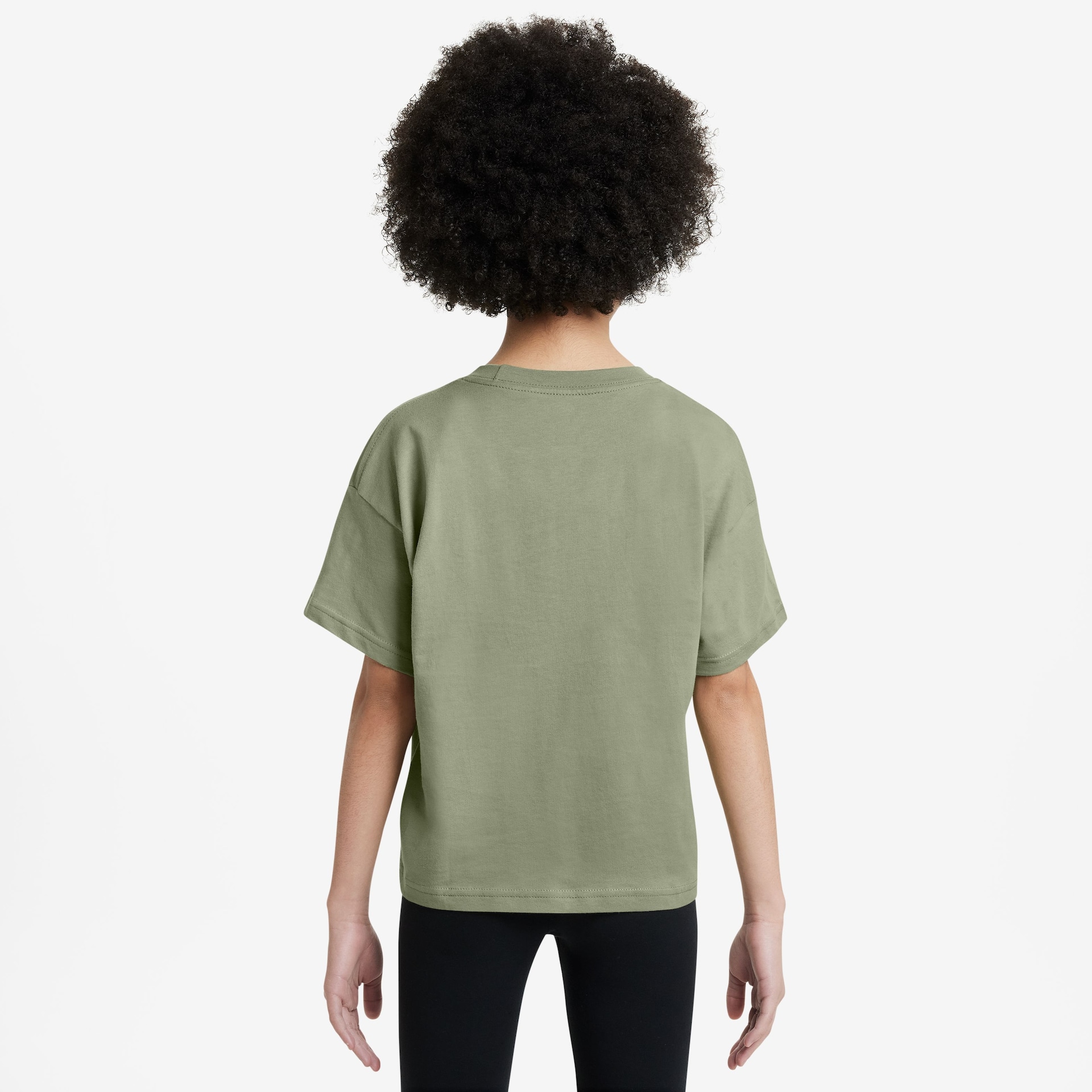 Camiseta Nike Sportswear Essentials Infantil - Foto 2