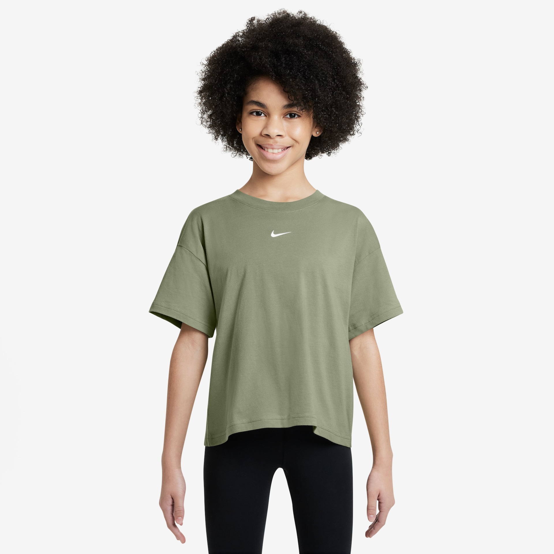 Camiseta Nike Sportswear Essentials Infantil - Foto 1