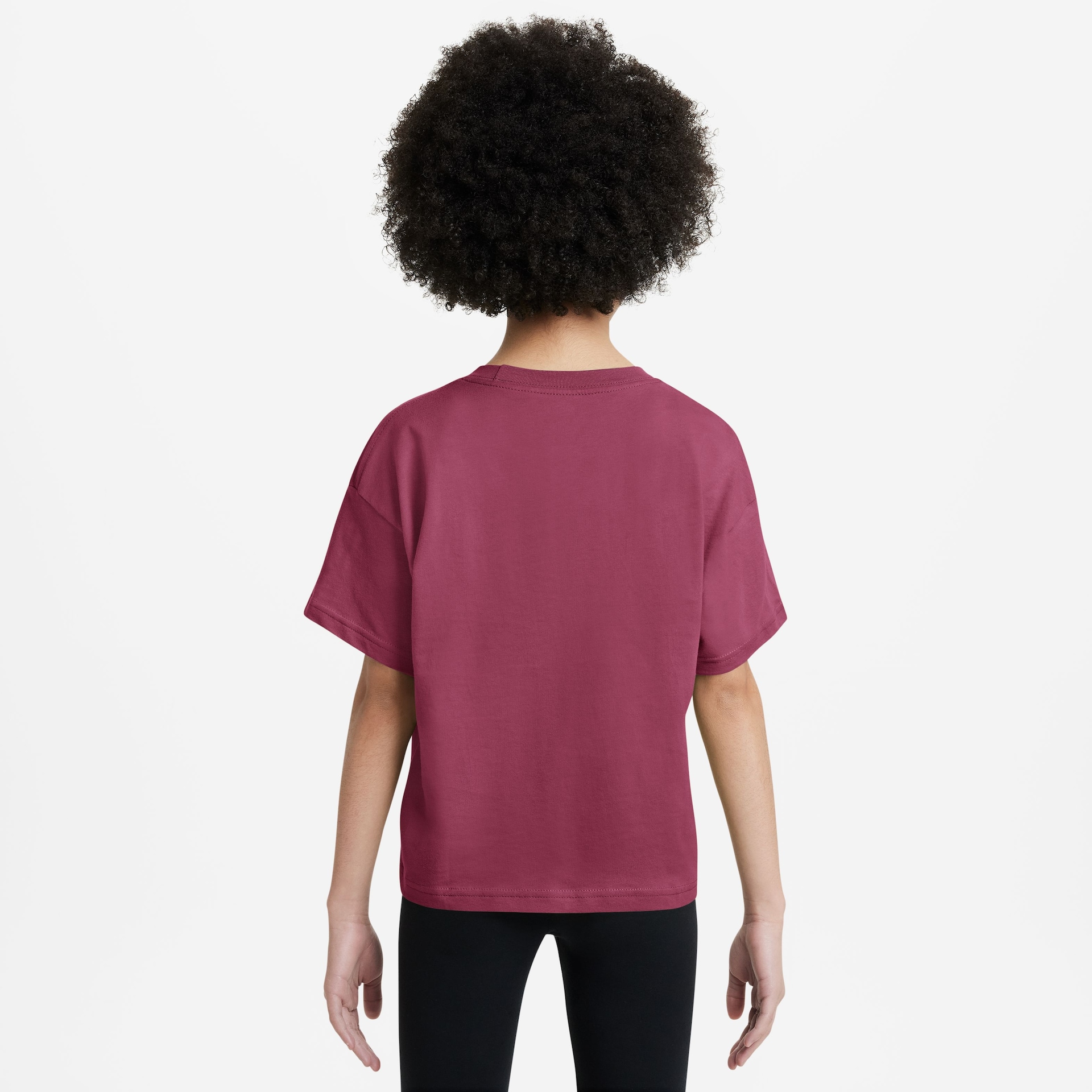 Camiseta Nike Sportswear Essentials Infantil - Foto 2