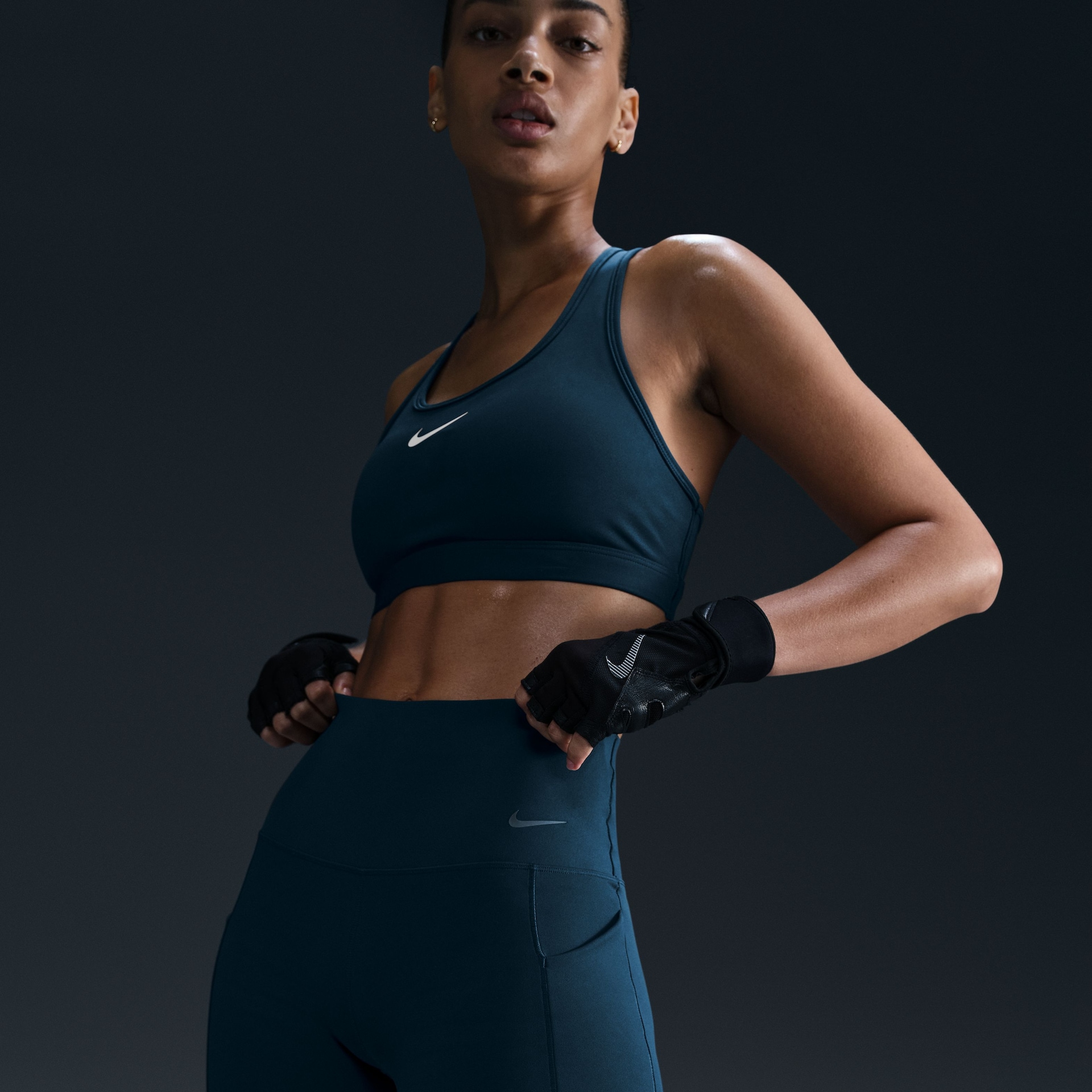 Shorts Nike Universa Feminino - Foto 1