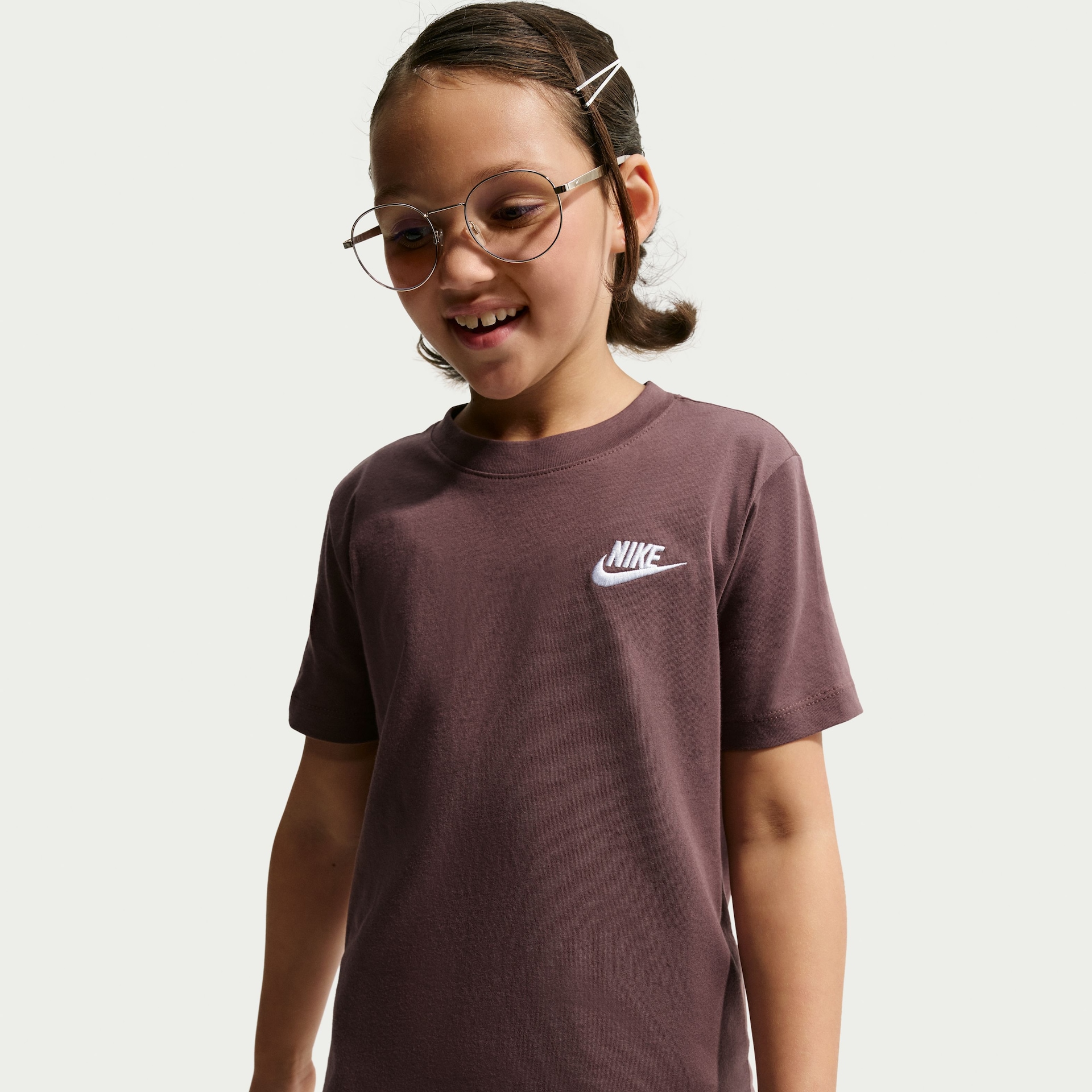 Camiseta Nike Sportswear Futura Infantil - Foto 1