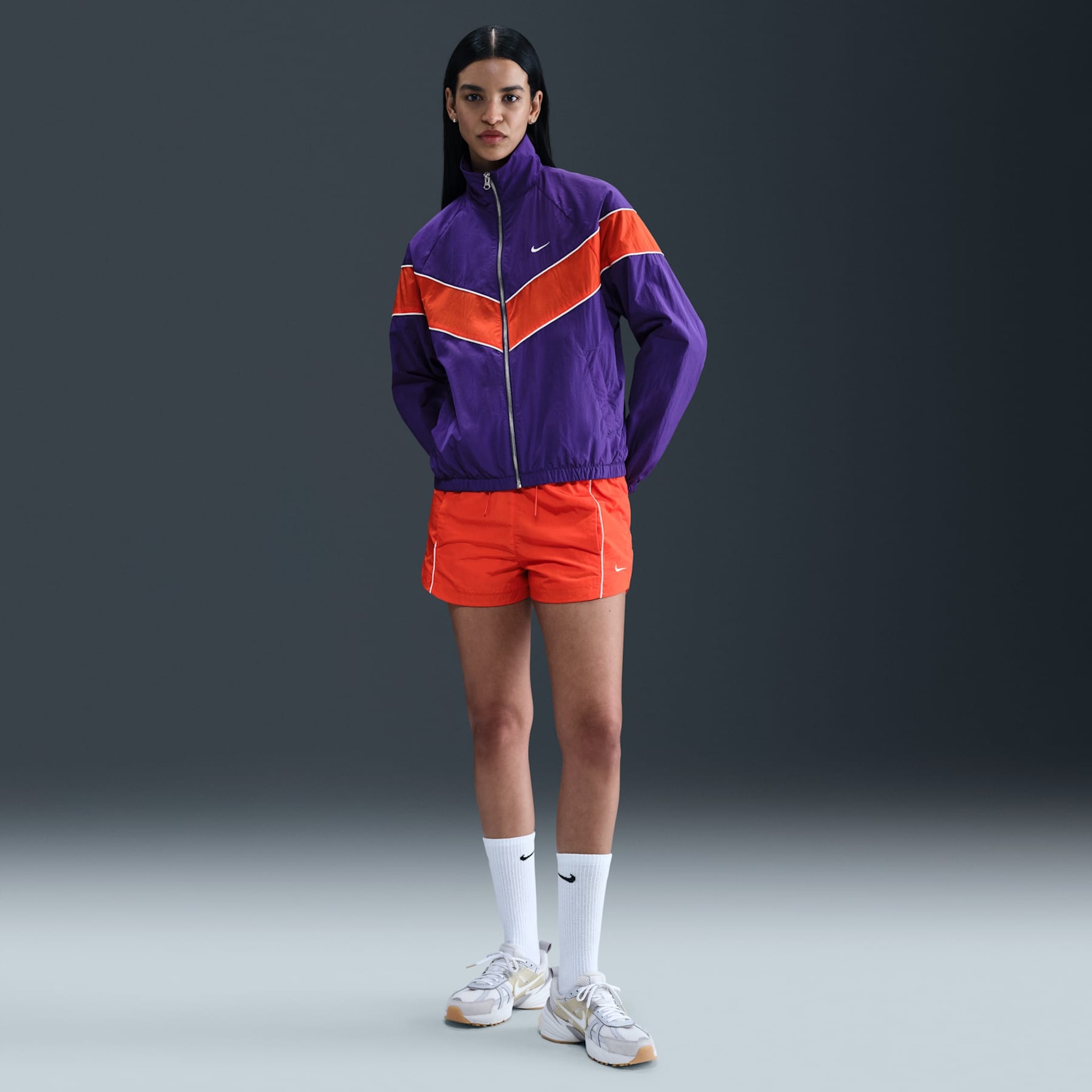 Imagem principal de Shorts Nike Sportswear 2IN Feminino