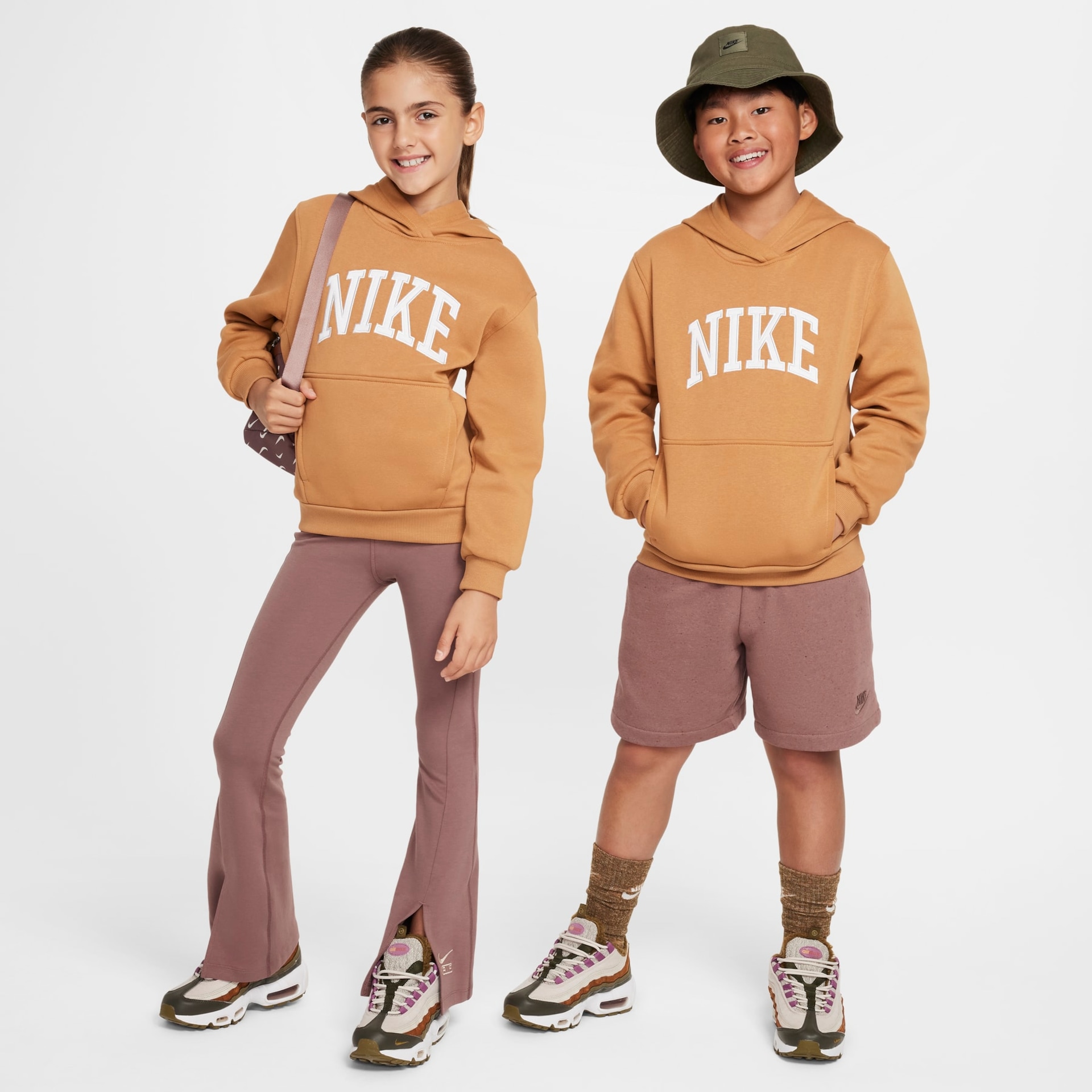 Blusão Nike Sportswear Club Fleece Infantil - Foto 5