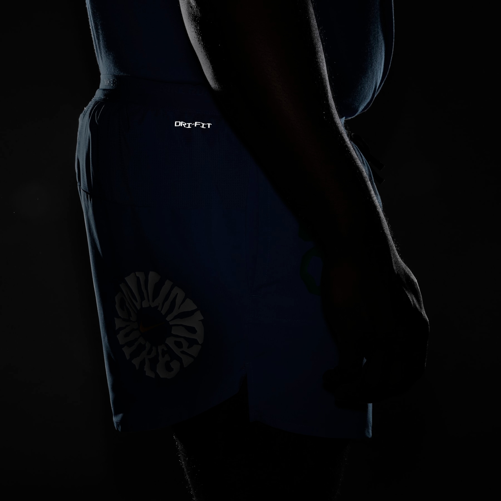 Shorts Nike Dri-FIT Energy Masculino - Foto 17