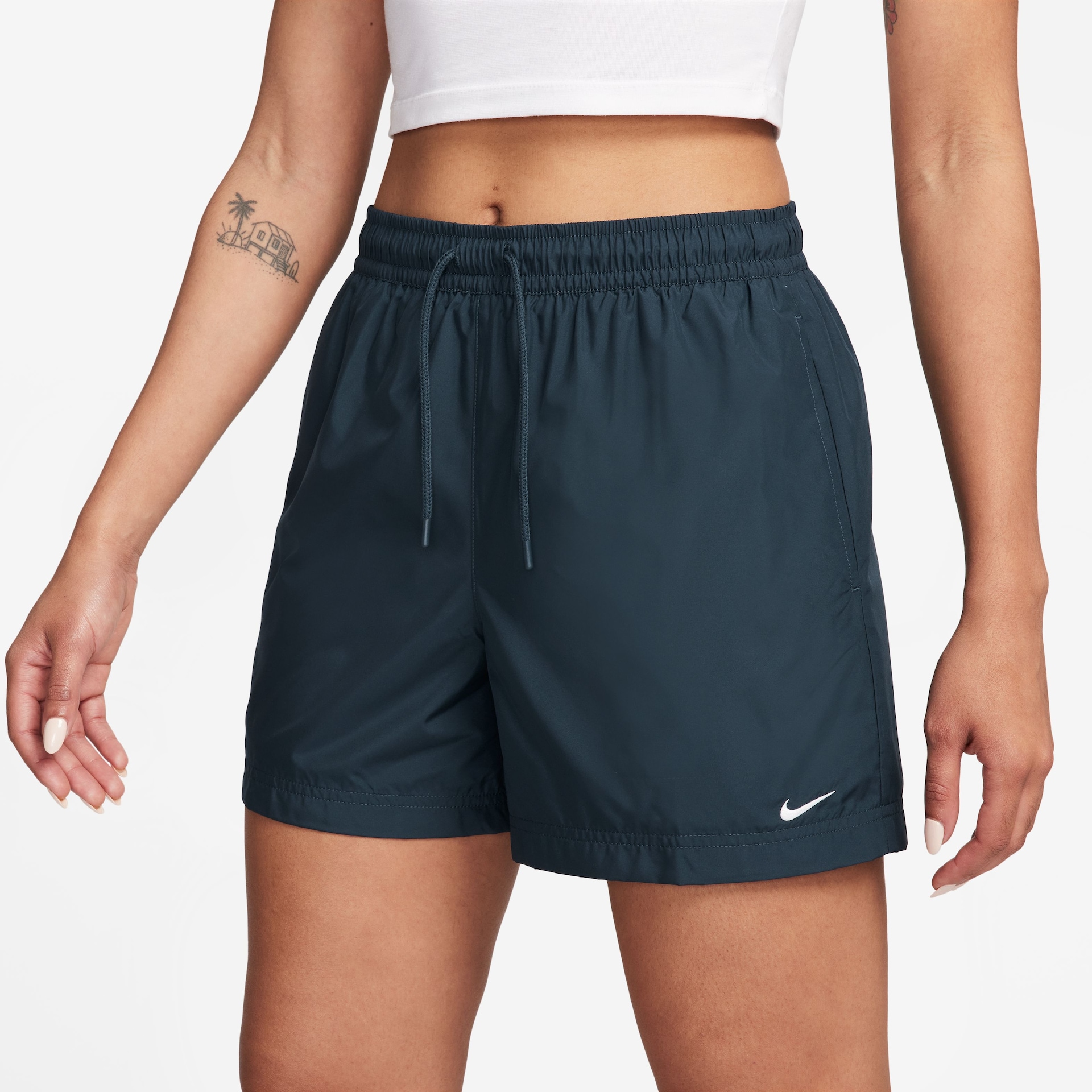 Shorts Nike Sportswear Essentials Woven Feminino - Foto 2
