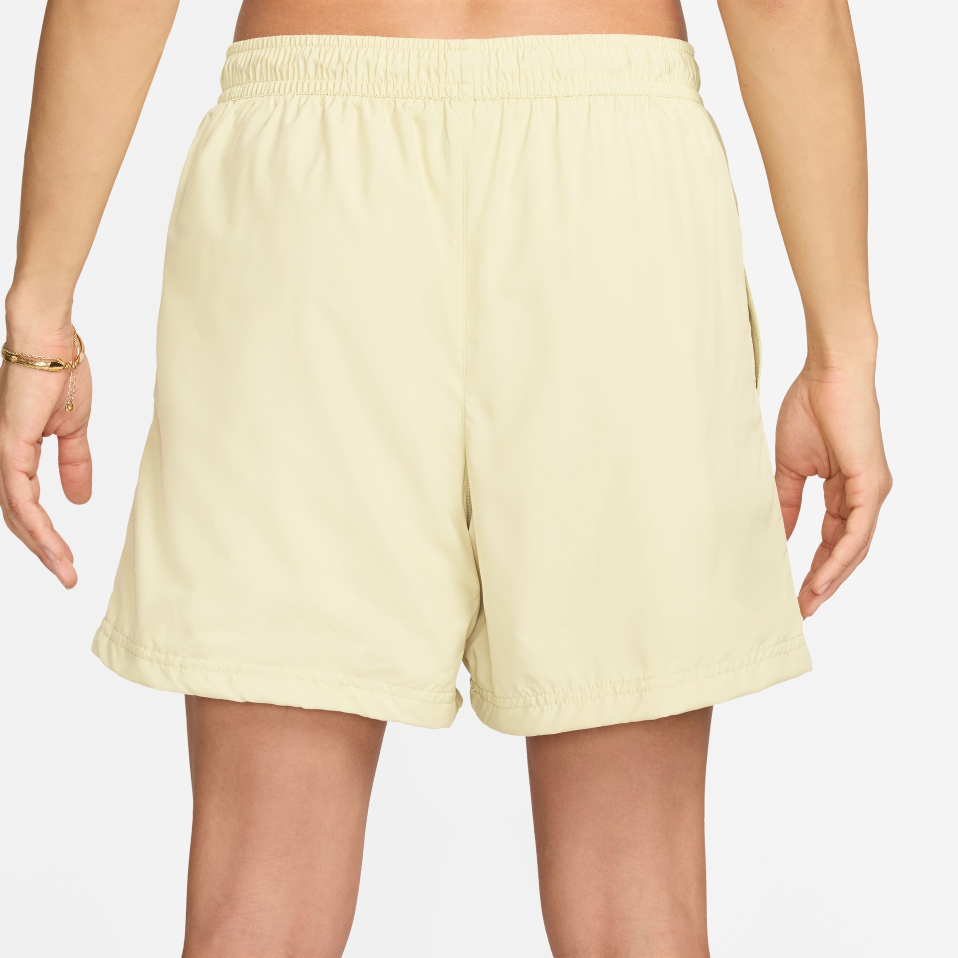Shorts Nike Sportswear Essentials Woven Feminino - Foto 4
