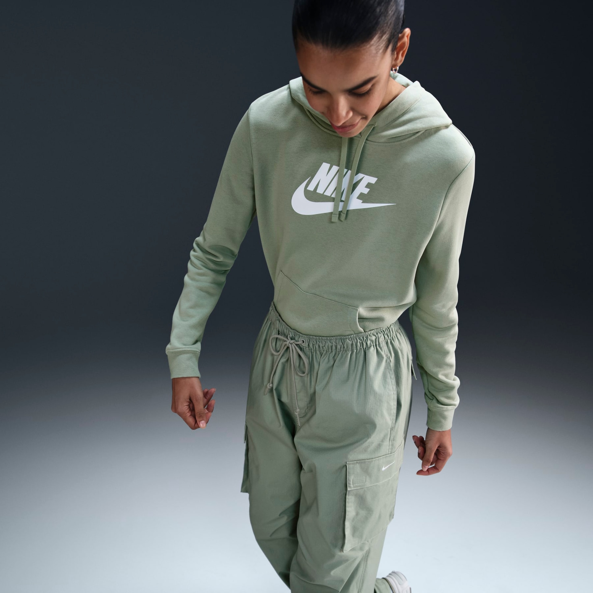 Calça Nike Sportswear Cargo Feminina - Foto 3