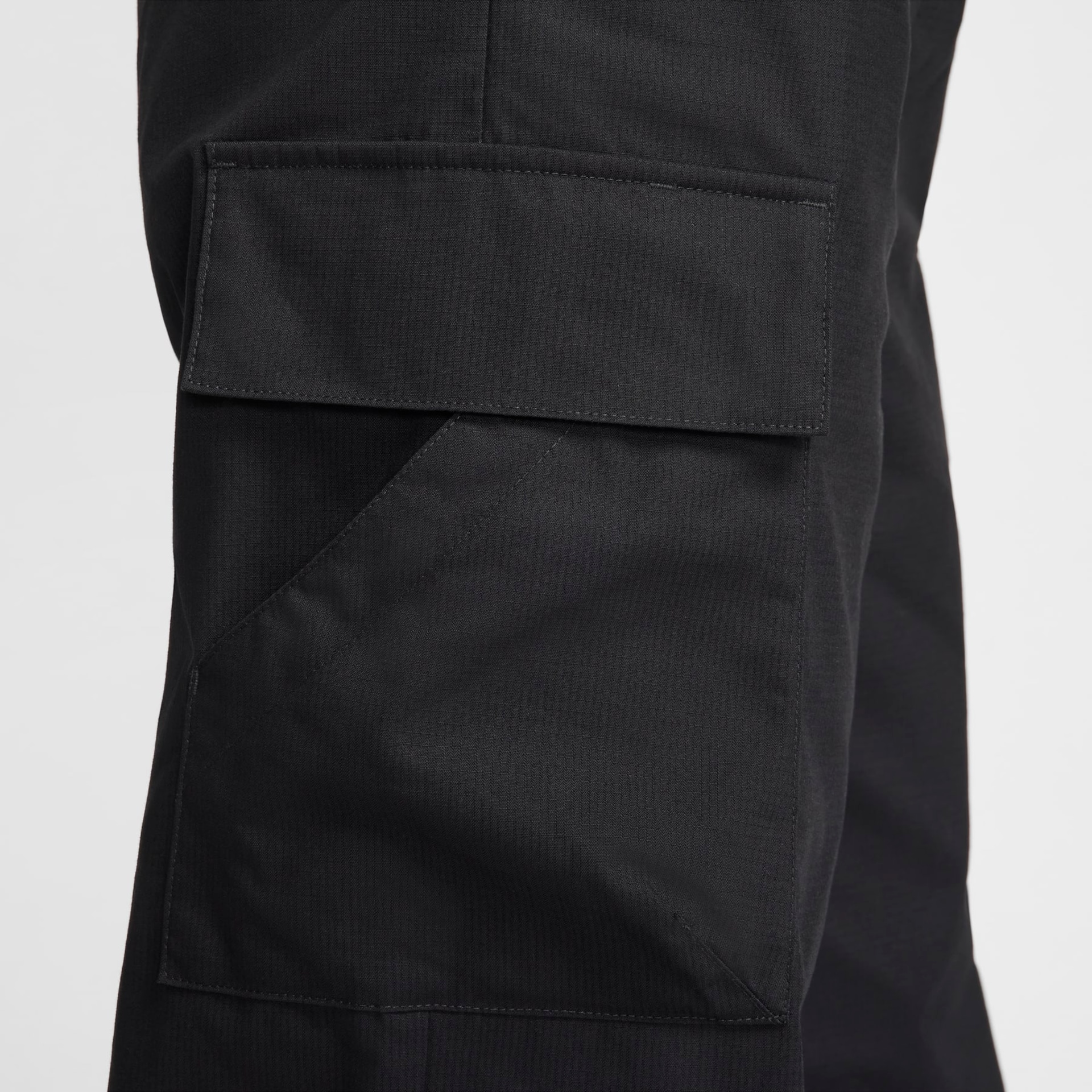 Calça Nike Sportswear Essentials Feminina - Foto 4