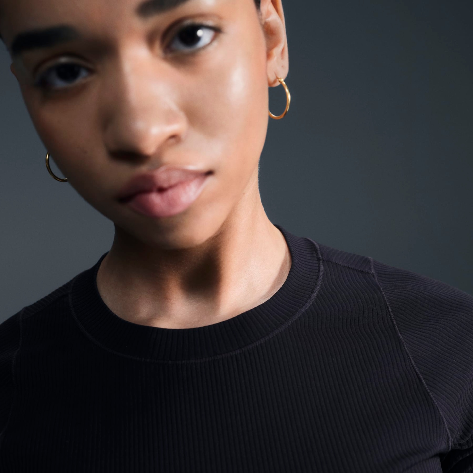 Camiseta Nike Dri-FIT One Cropped Feminina - Foto 2