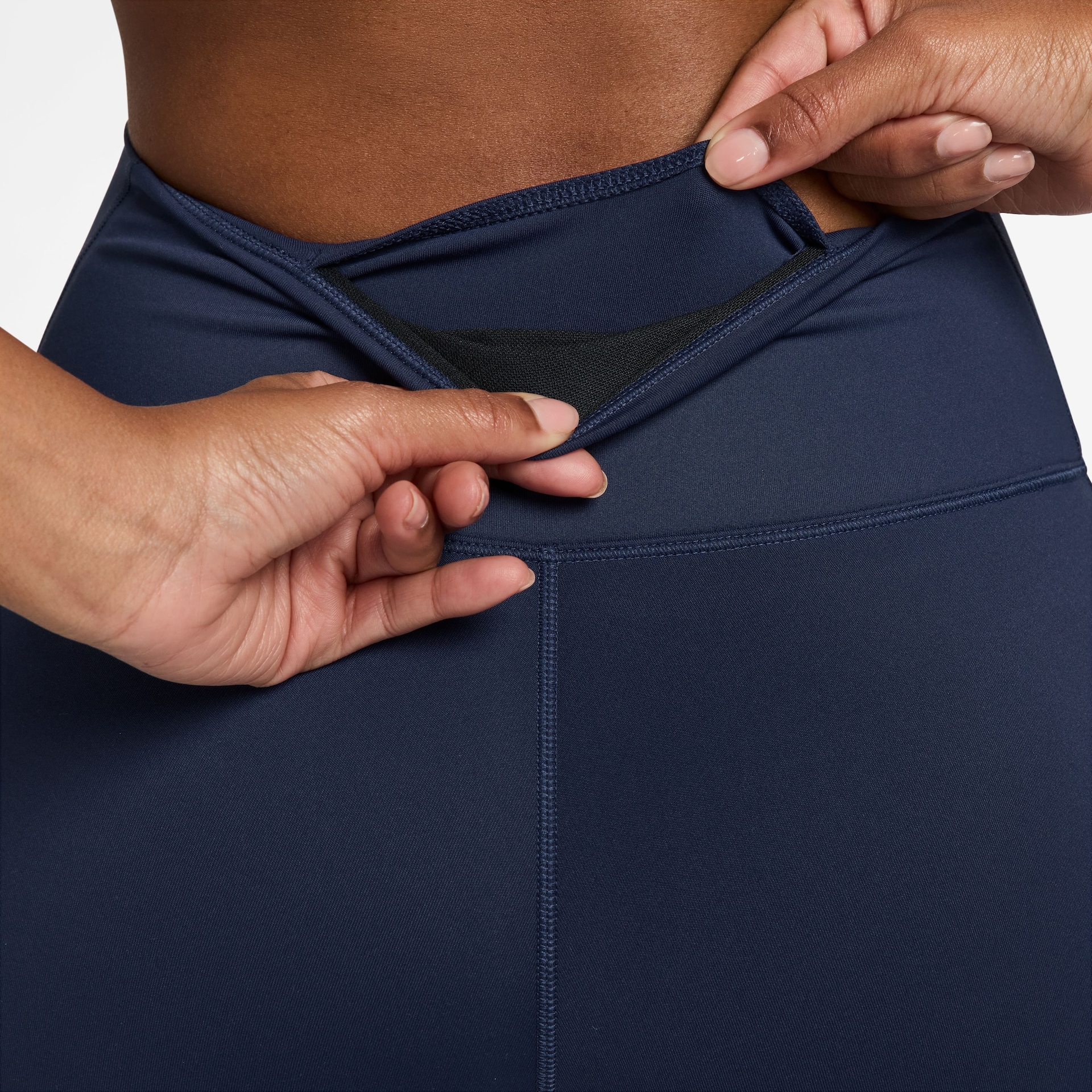 Calça Nike Dri-FIT One HR Feminina - Foto 3