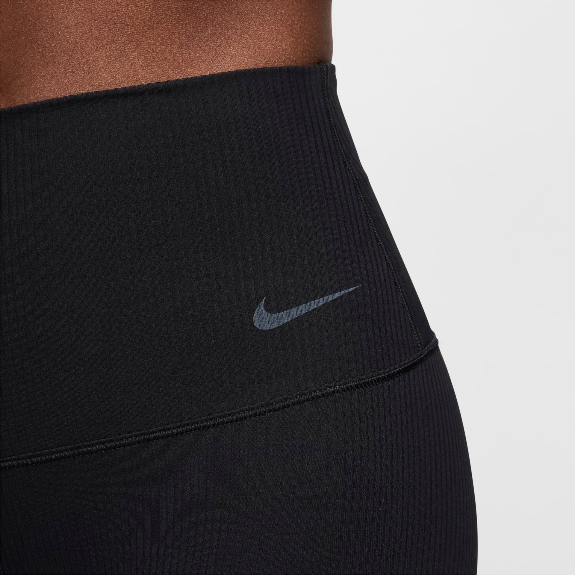 Shorts Nike Zenvy Feminino - Foto 5