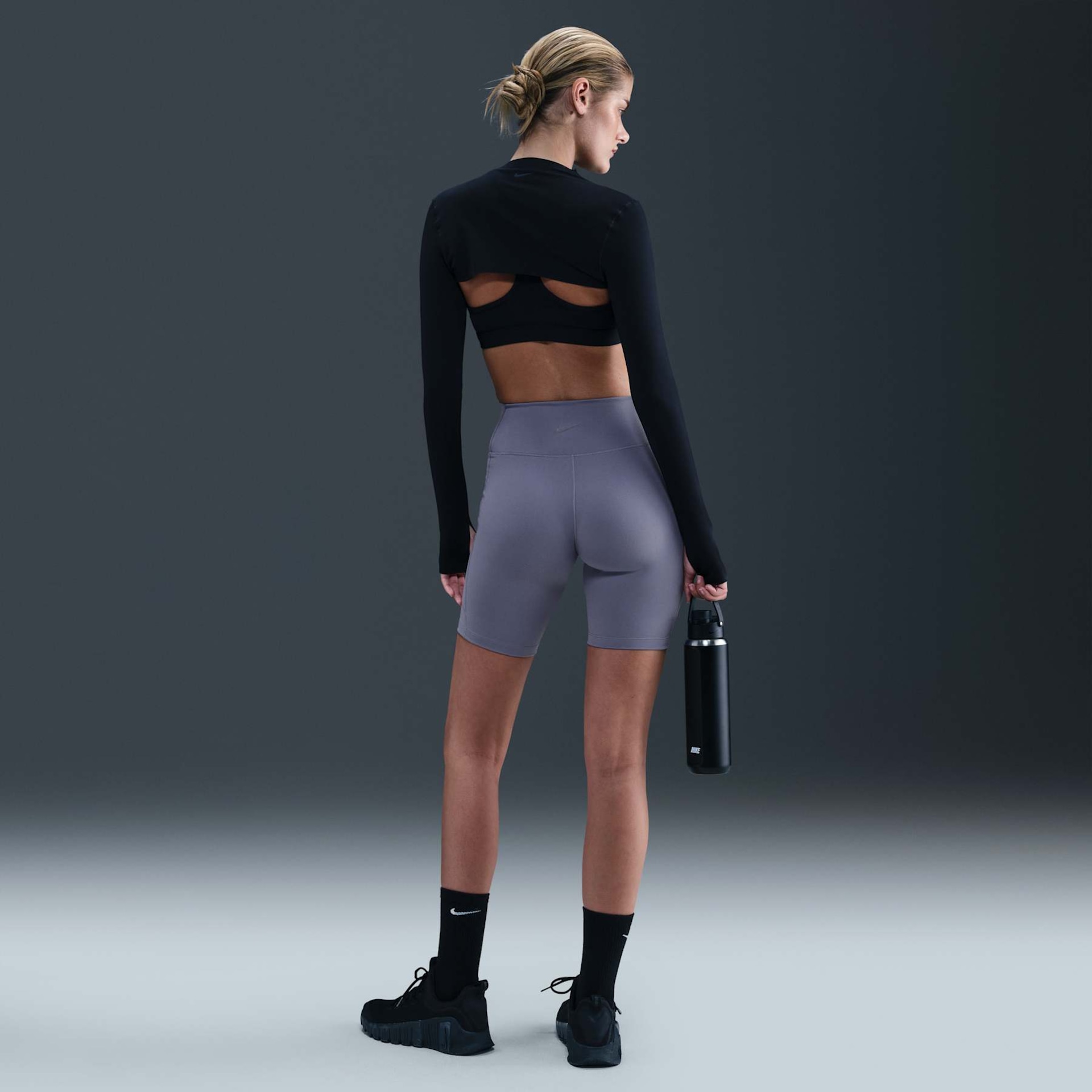 Shorts Nike Dri-FIT One HR 8IN Feminino - Foto 4