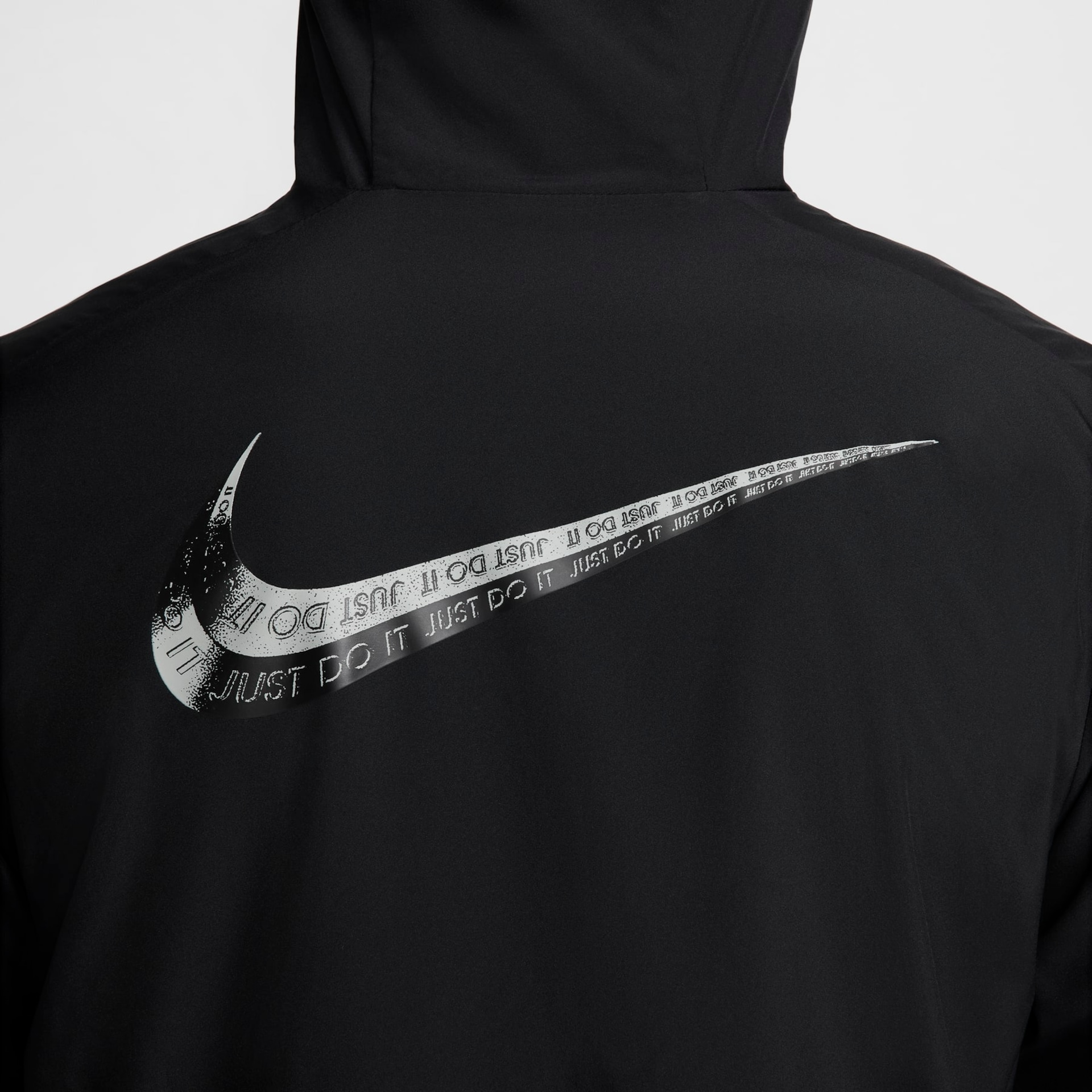 Blusão Nike Dri-FIT Form GFX Masculino - Foto 6