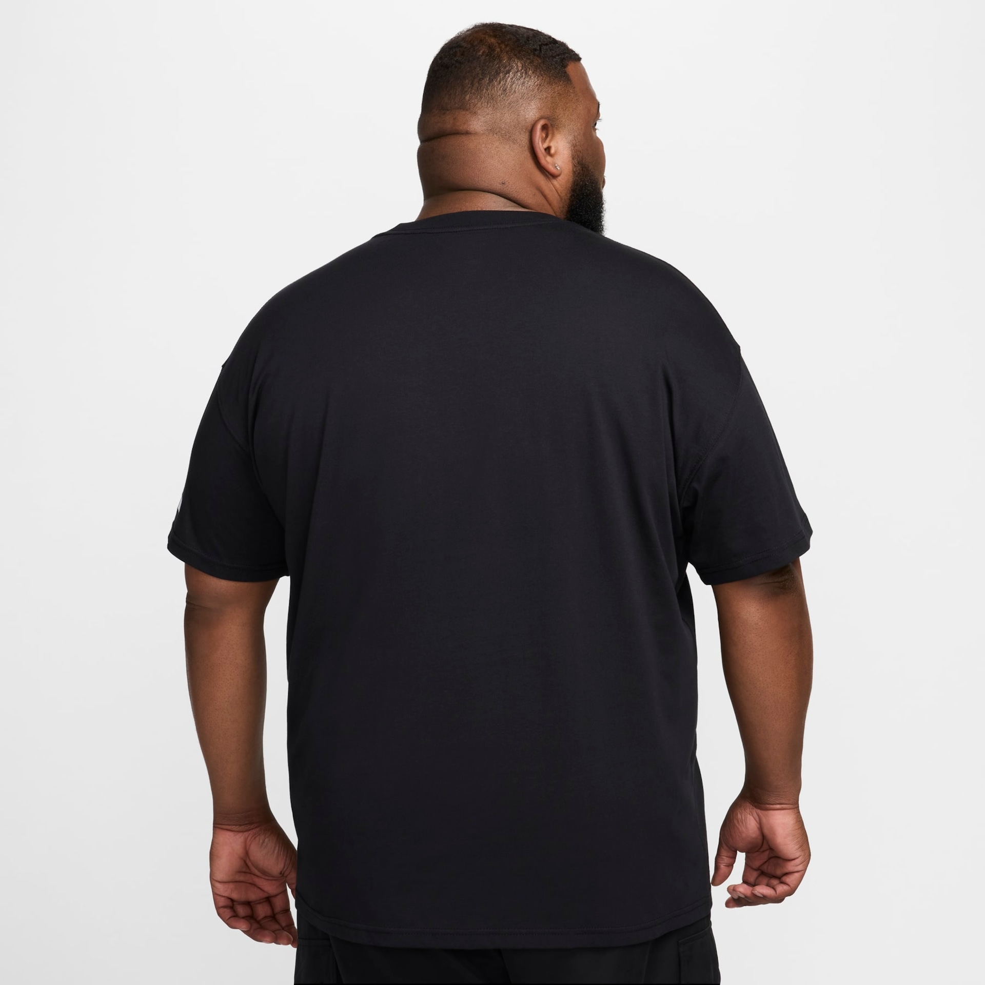 Camiseta Nike Sportswear "Tour de Nike" Masculina - Foto 6