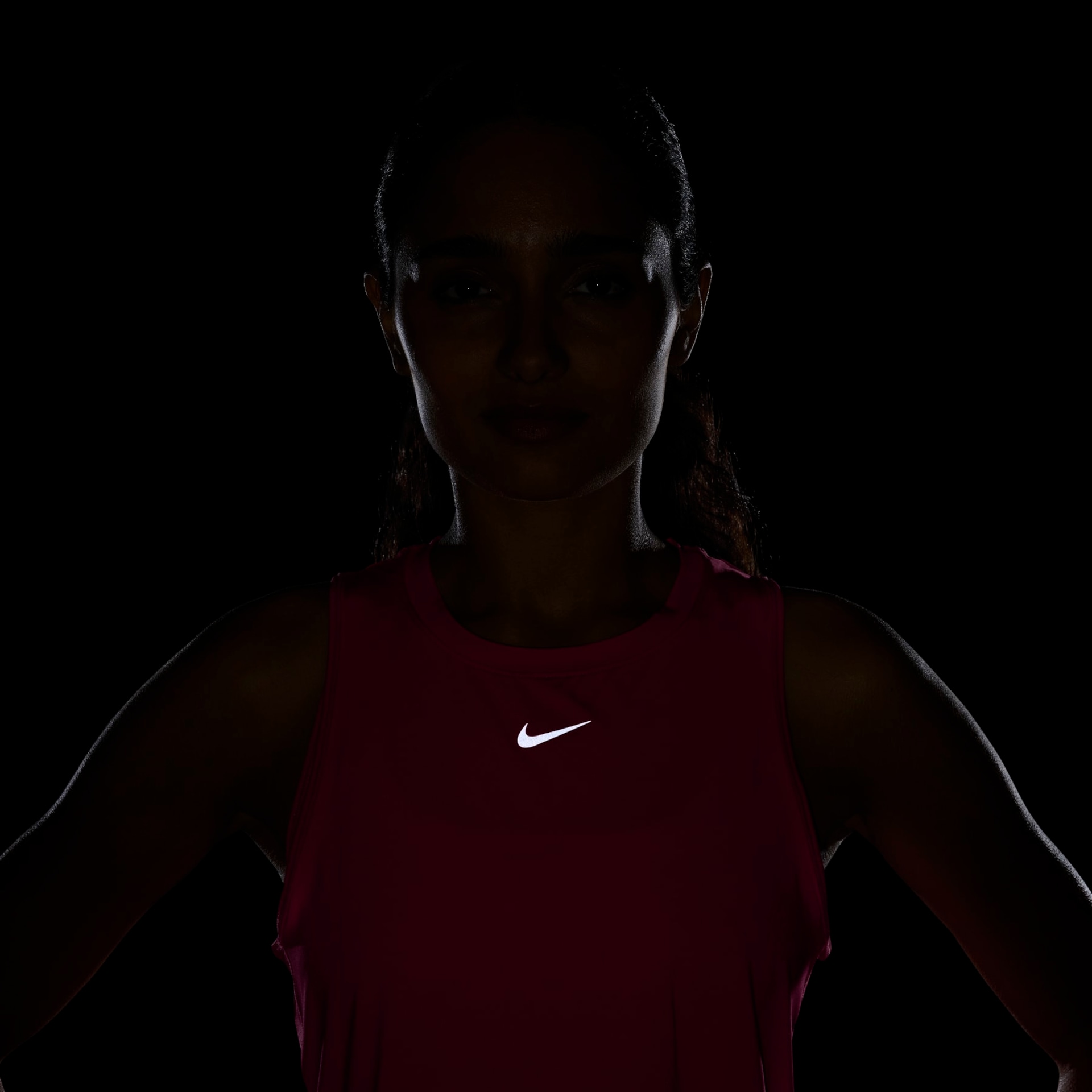 Regata Nike Dri-FIT One Feminina - Foto 5