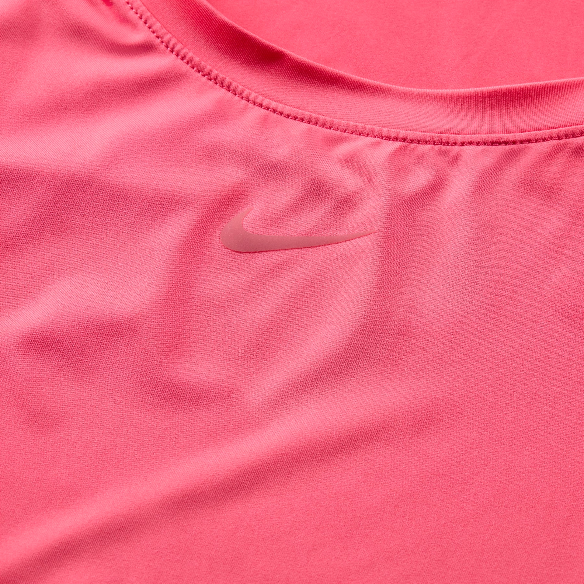 Regata Nike Dri-FIT One Feminina - Foto 6