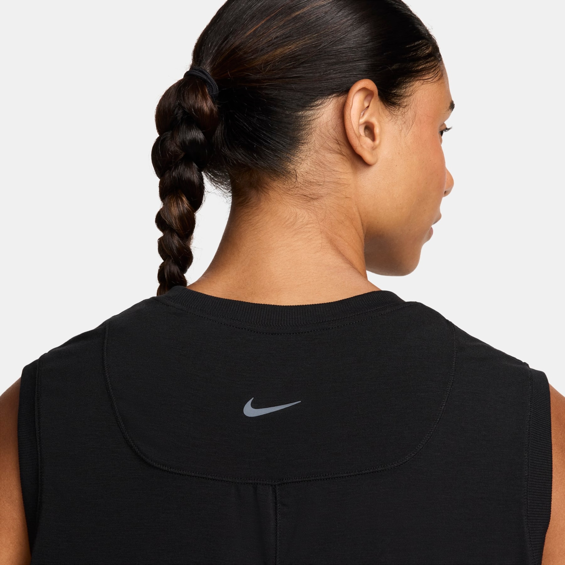 Regata Nike Dri-FIT One Feminina - Foto 4