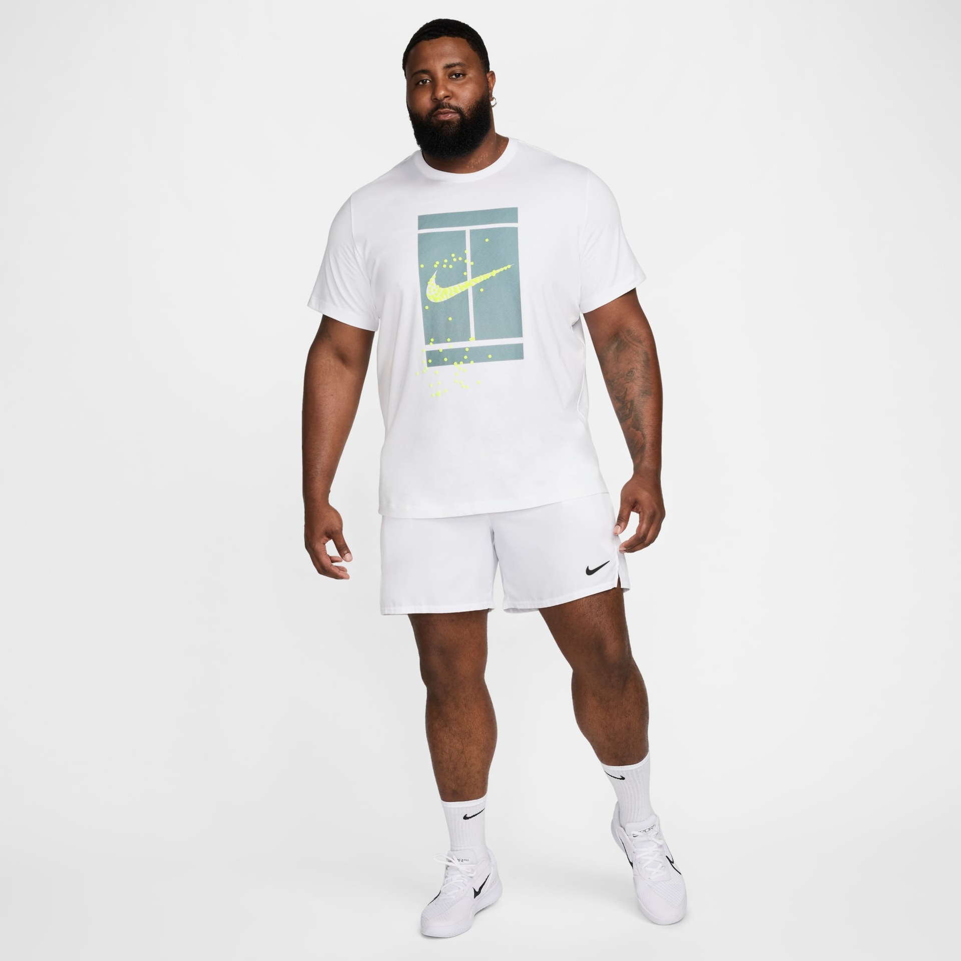 Camiseta Nike Court Masculina - Foto 8