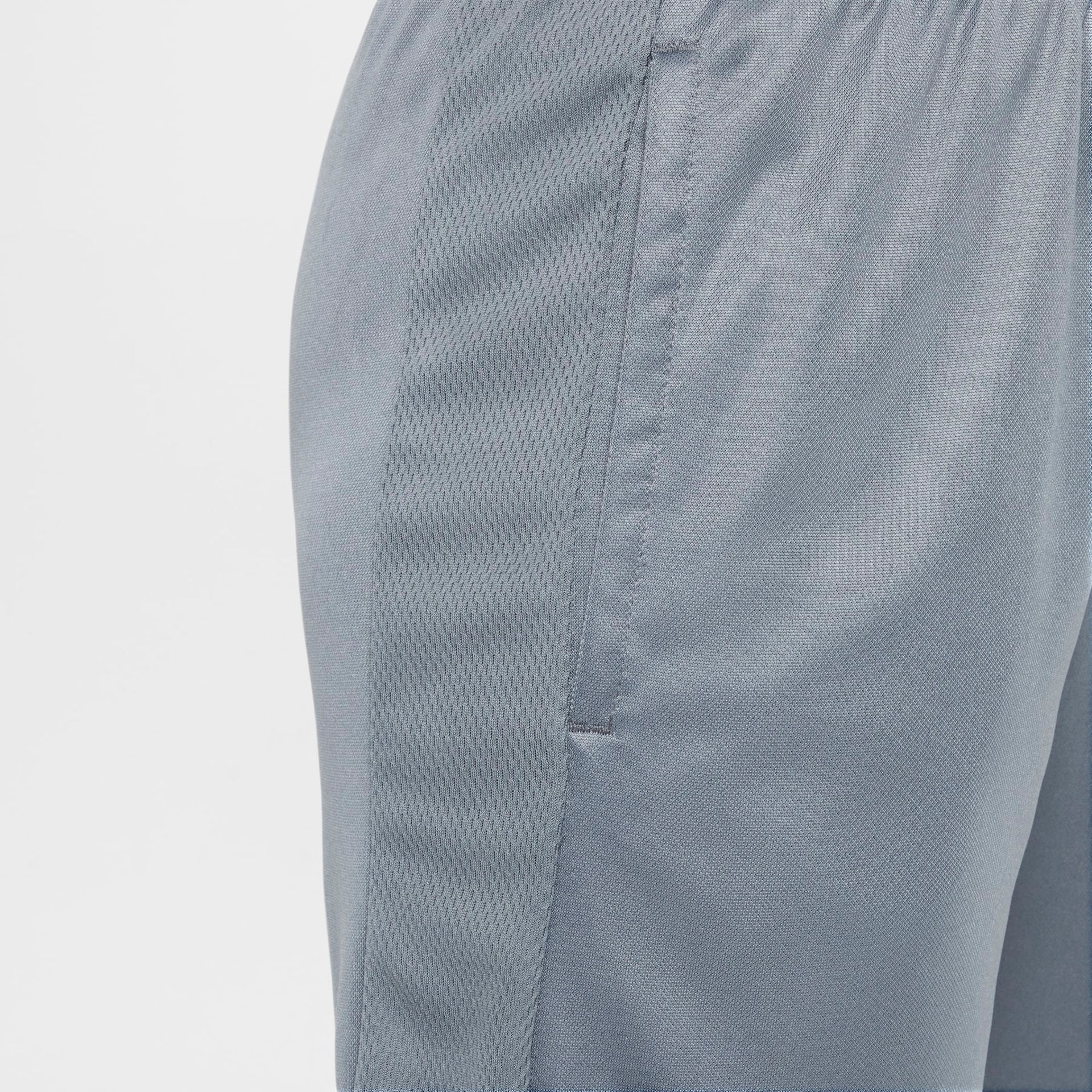 Shorts Nike Dri-FIT Trophy 23 Infantil - Foto 6