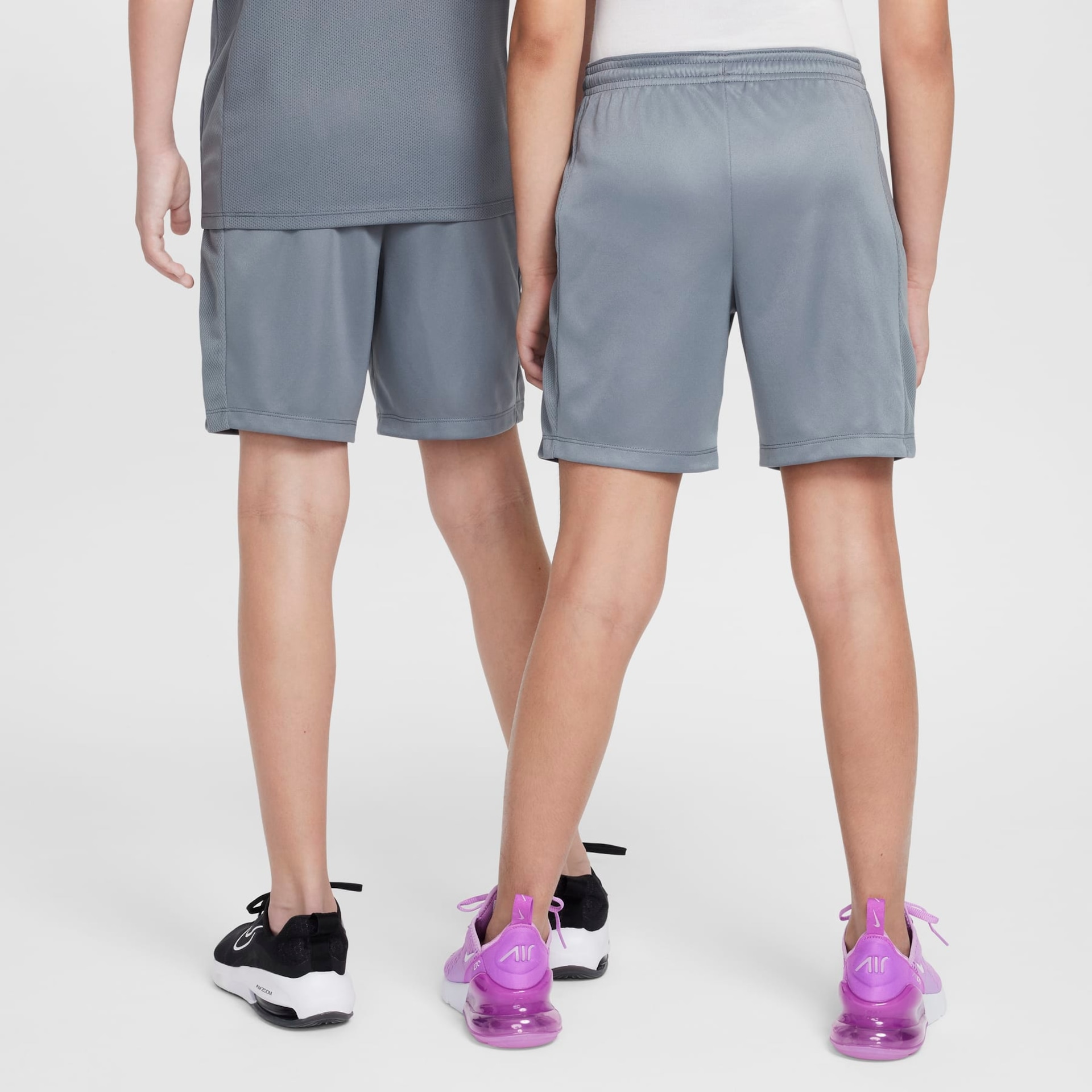 Shorts Nike Dri-FIT Trophy 23 Infantil - Foto 8