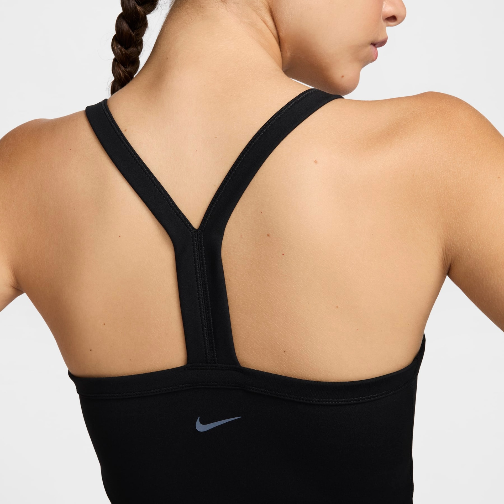 Regata Nike One Feminina - Foto 4