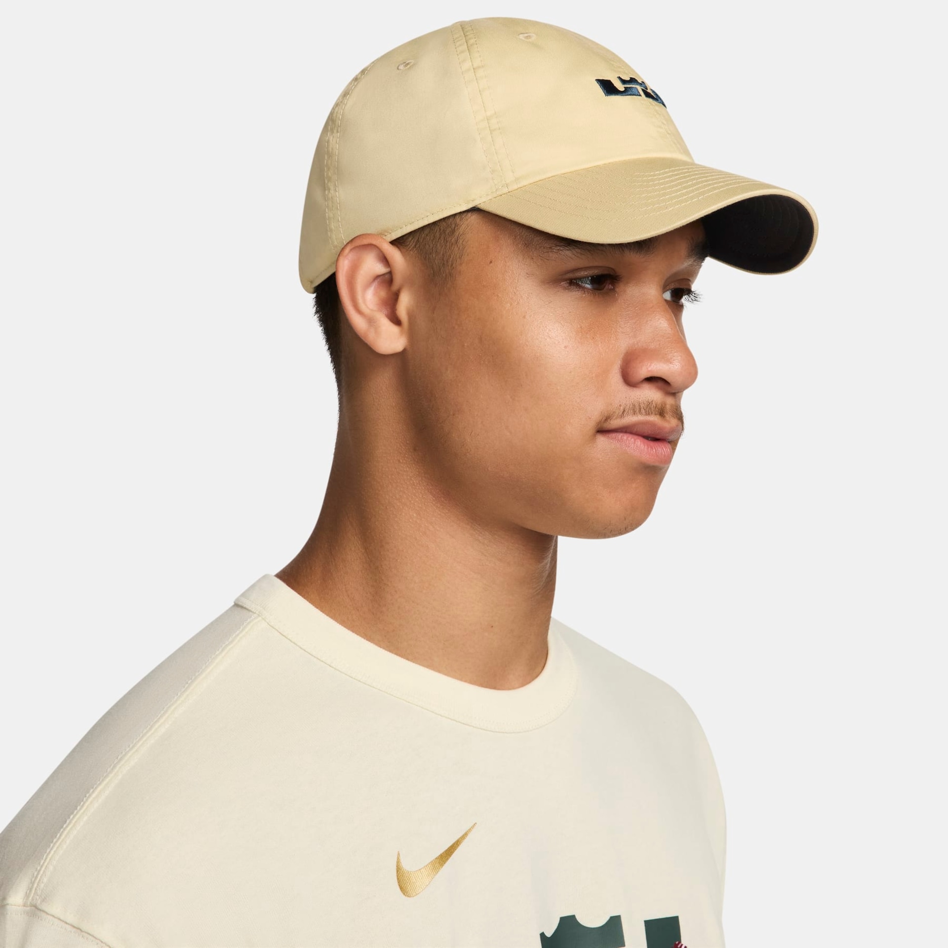 Boné Nike Club LeBron Unissex - Foto 4