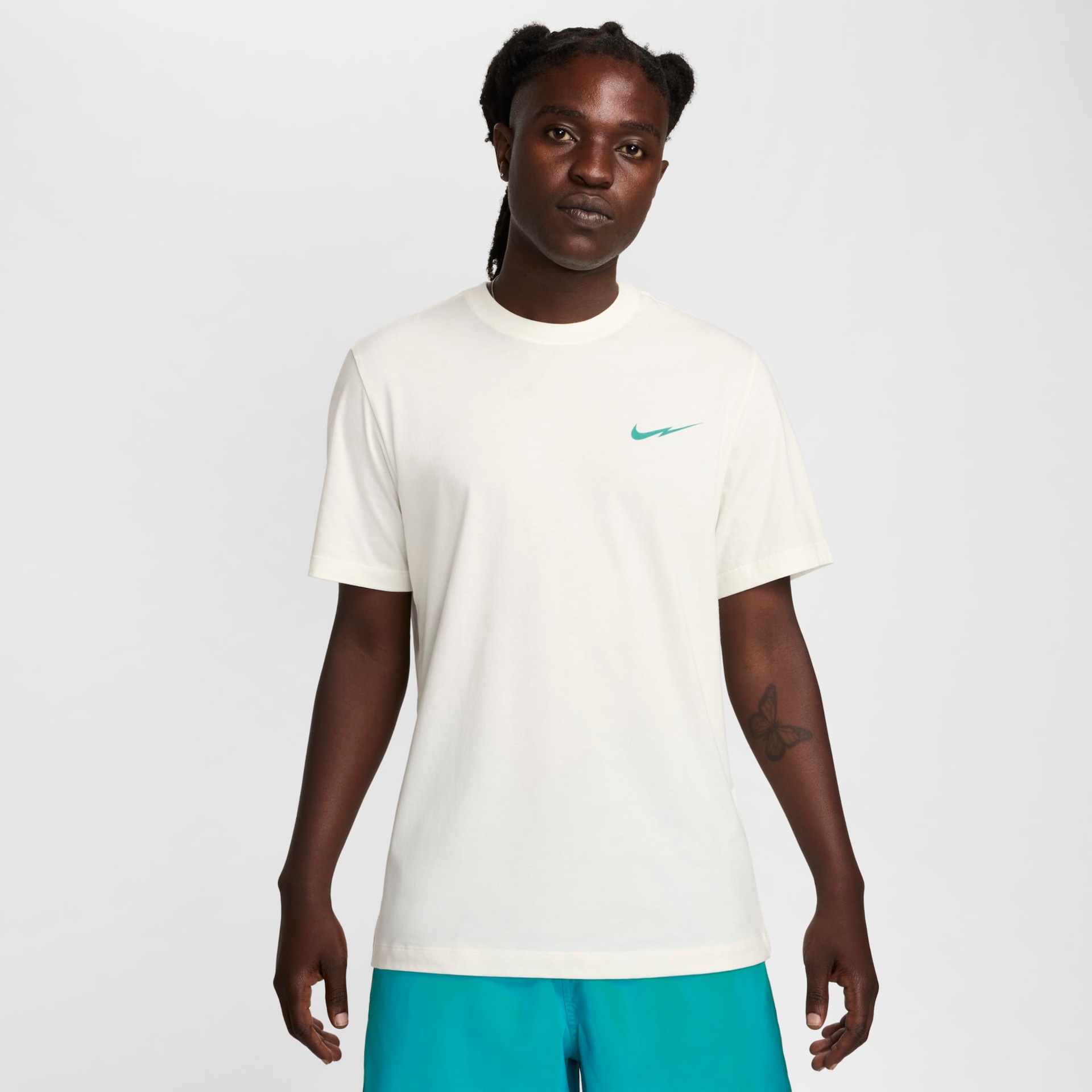 Camiseta Nike Sportswear Masculina - Foto 2