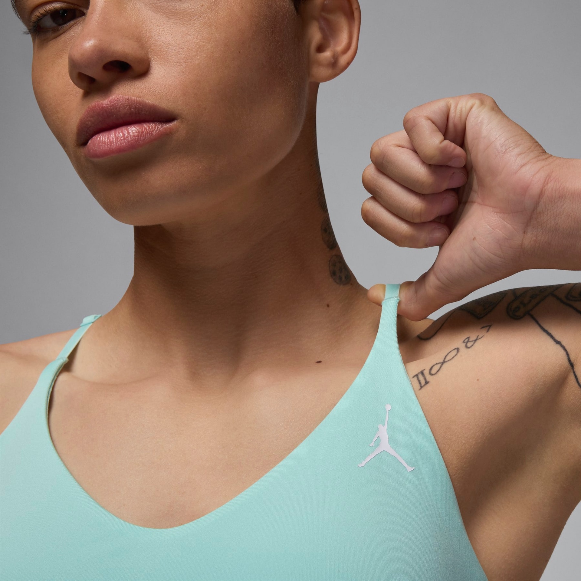 Top Jordan Indy Feminino - Foto 6