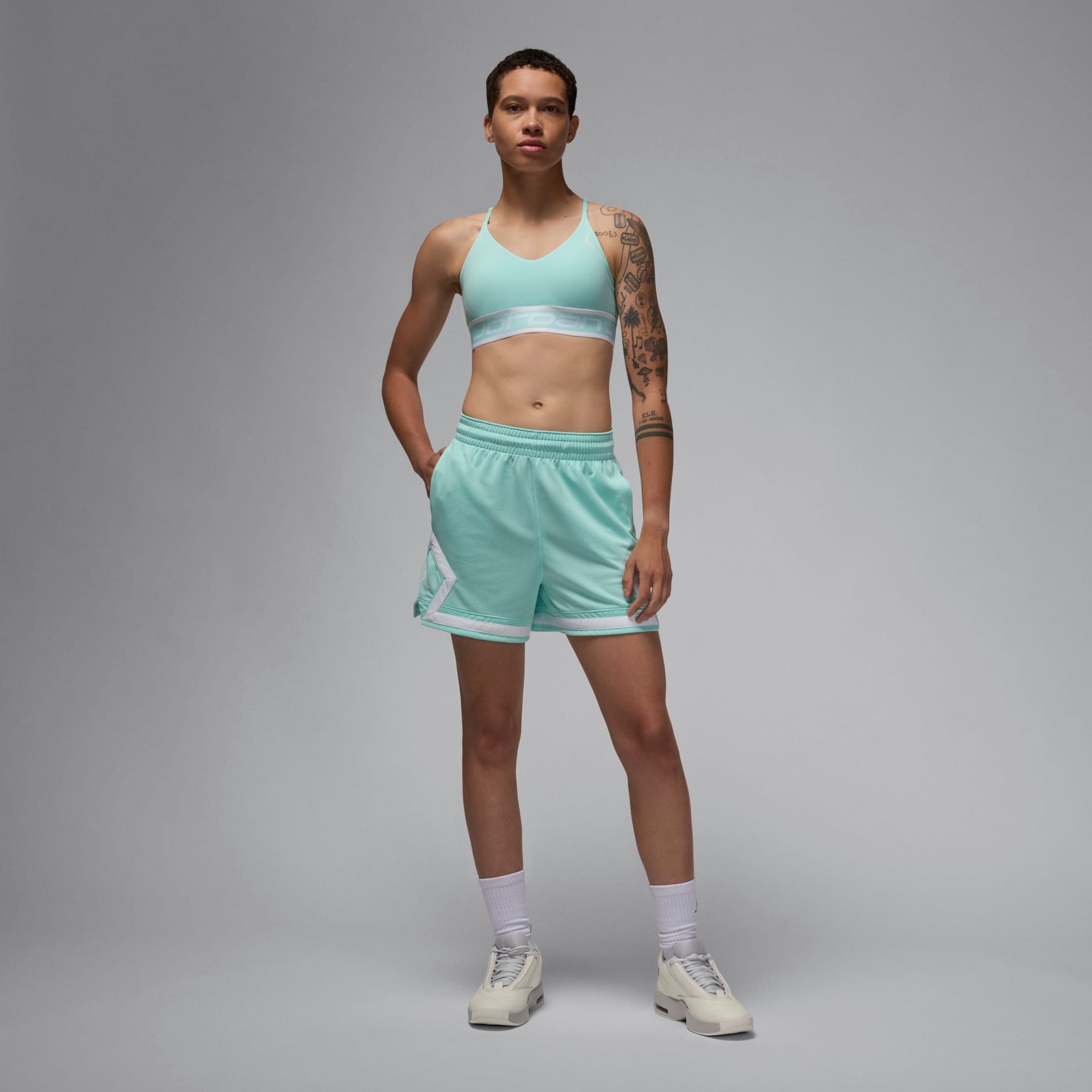 Top Jordan Indy Feminino - Foto 8