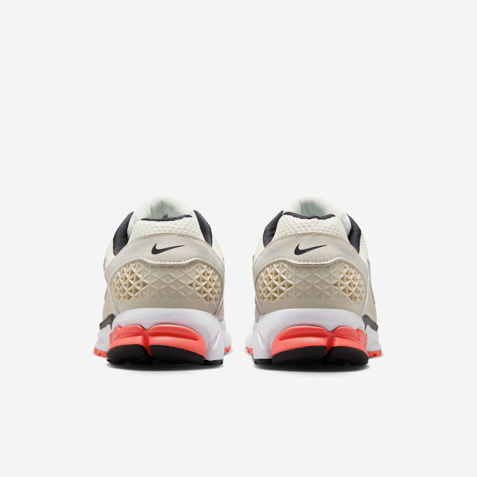 Tênis Nike Zoom Vomero 5 Masculino - Foto 6