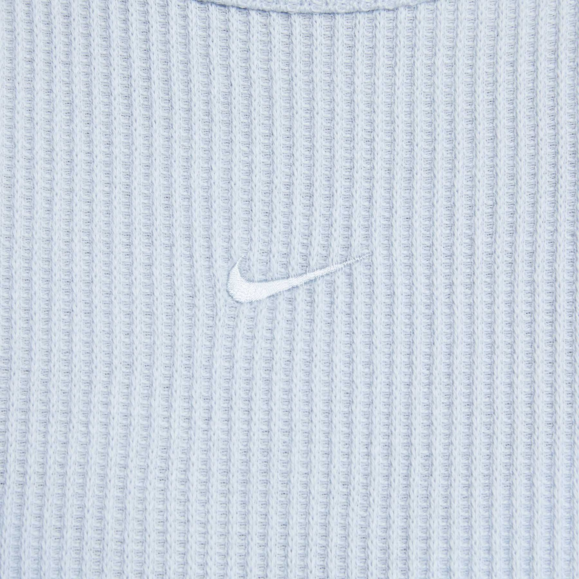 Camiseta Nike Sportswear Chill Waffle Feminina - Foto 4