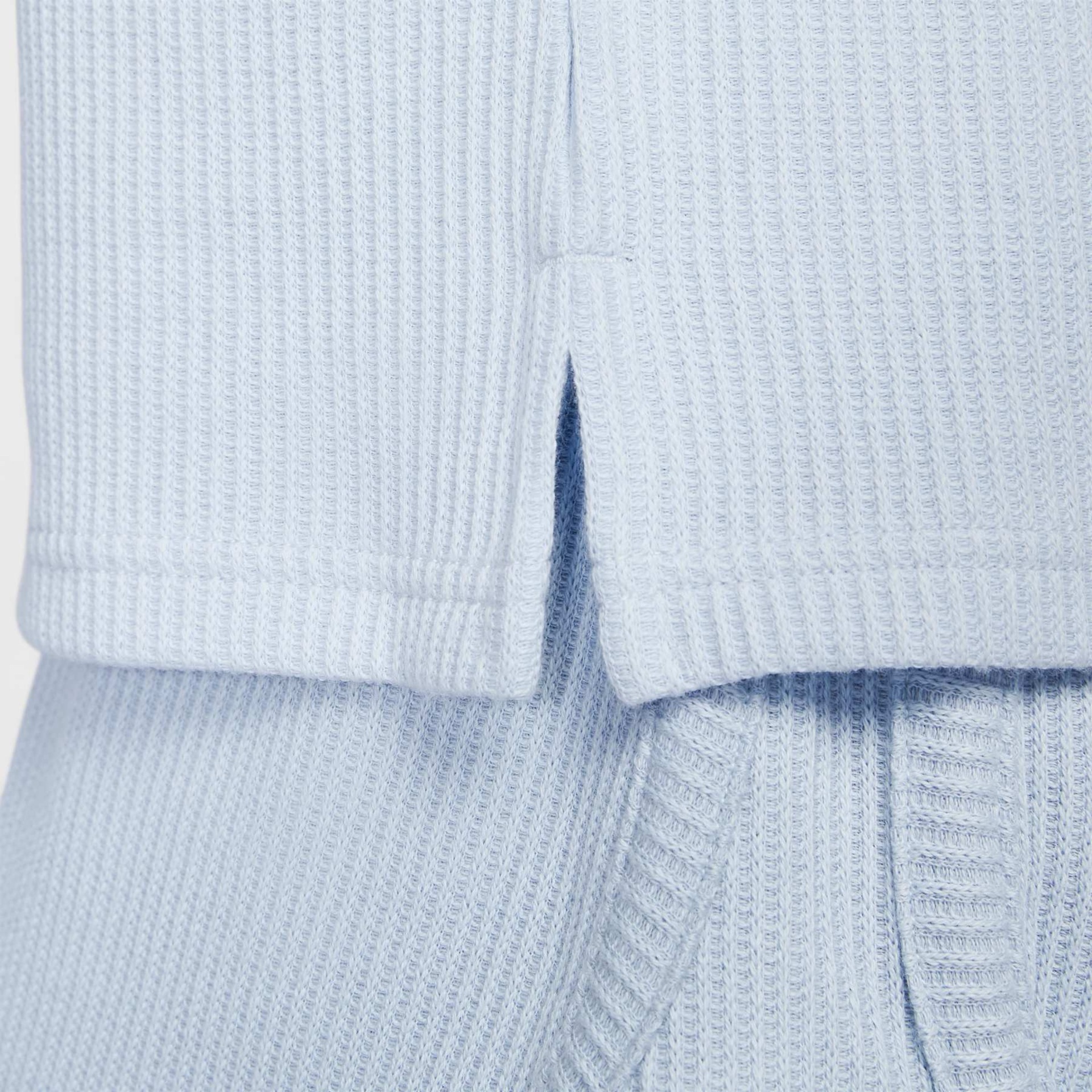 Camiseta Nike Sportswear Chill Waffle Feminina - Foto 5