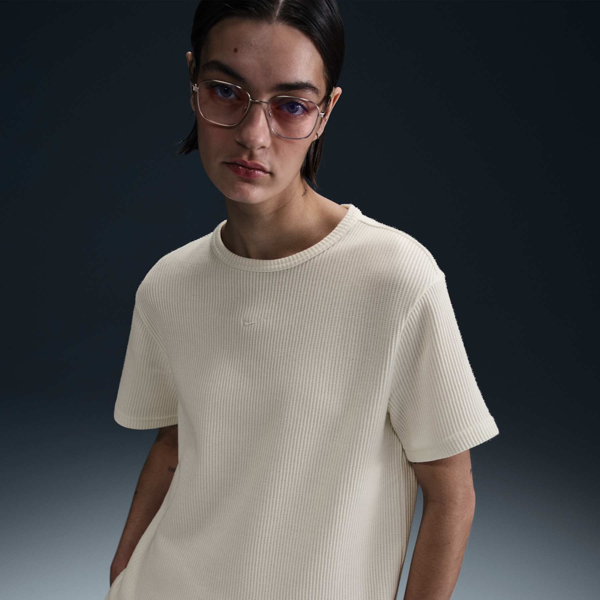 Camiseta Nike Sportswear Chill Waffle Feminina - Foto 1