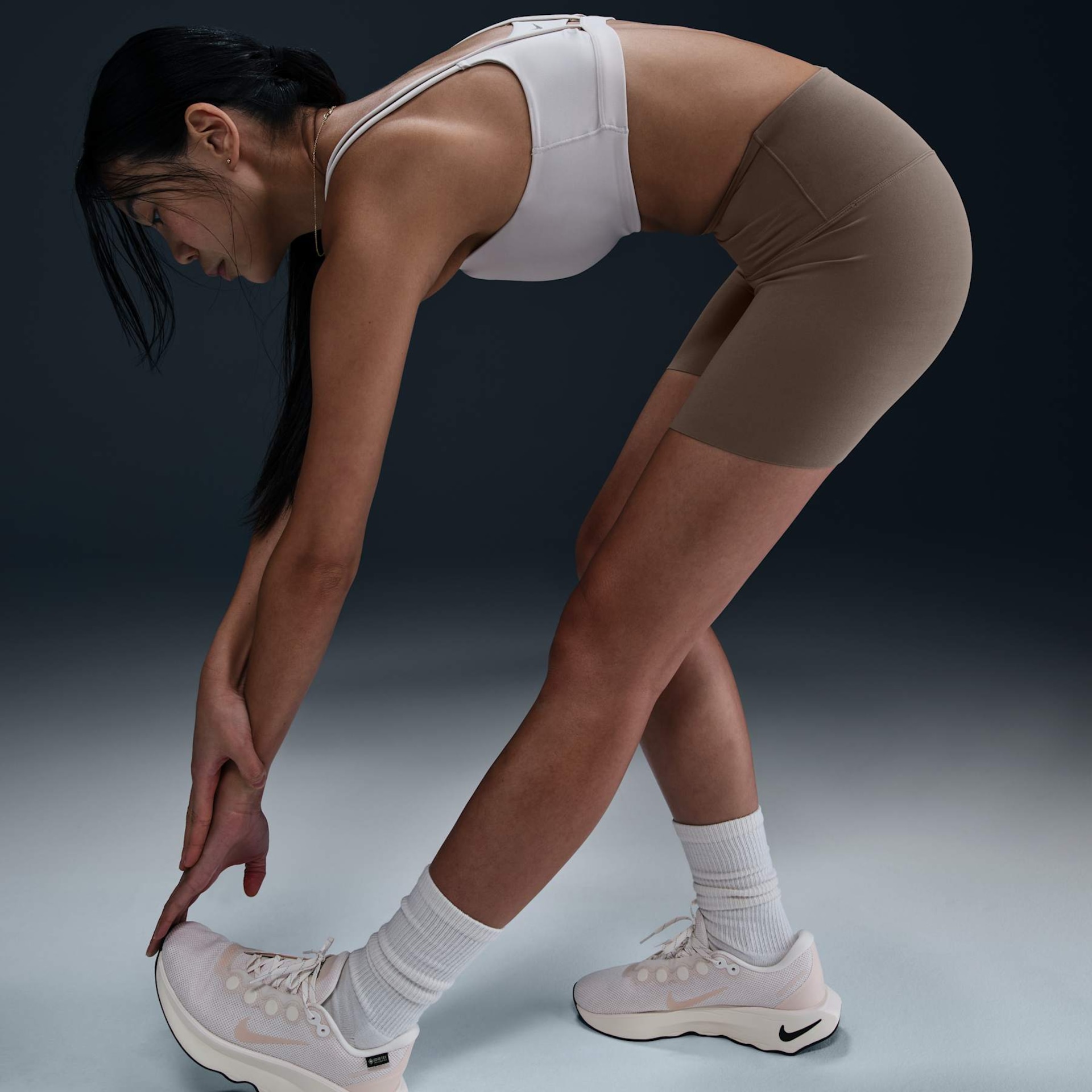 Shorts Nike Dri-FIT Zenvy Feminino - Foto 5