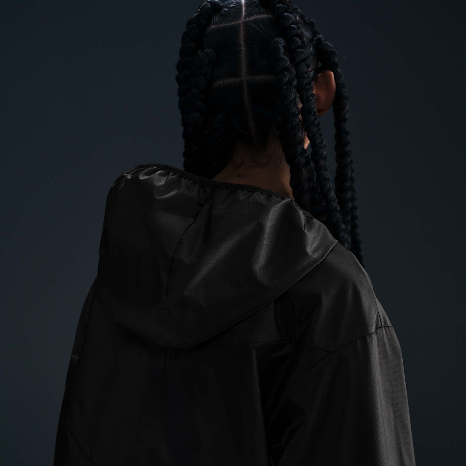 Jaqueta Nike Sportswear Windrunner Feminina - Foto 2