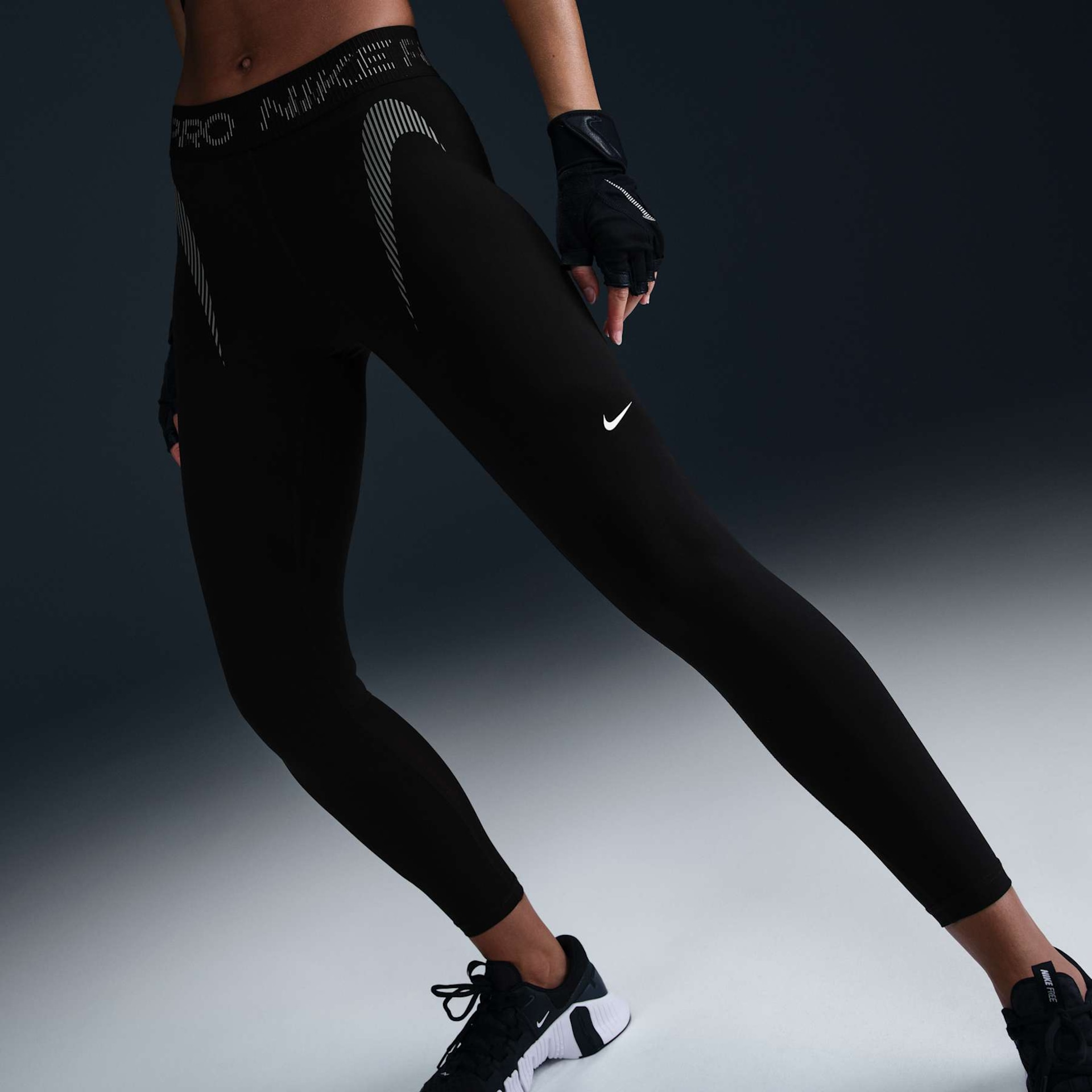 Legging Nike Pro Feminina - Foto 2