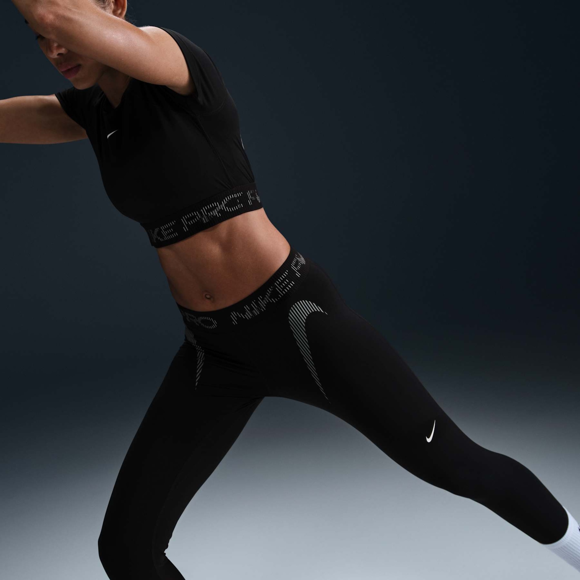 Legging Nike Pro Feminina - Foto 5