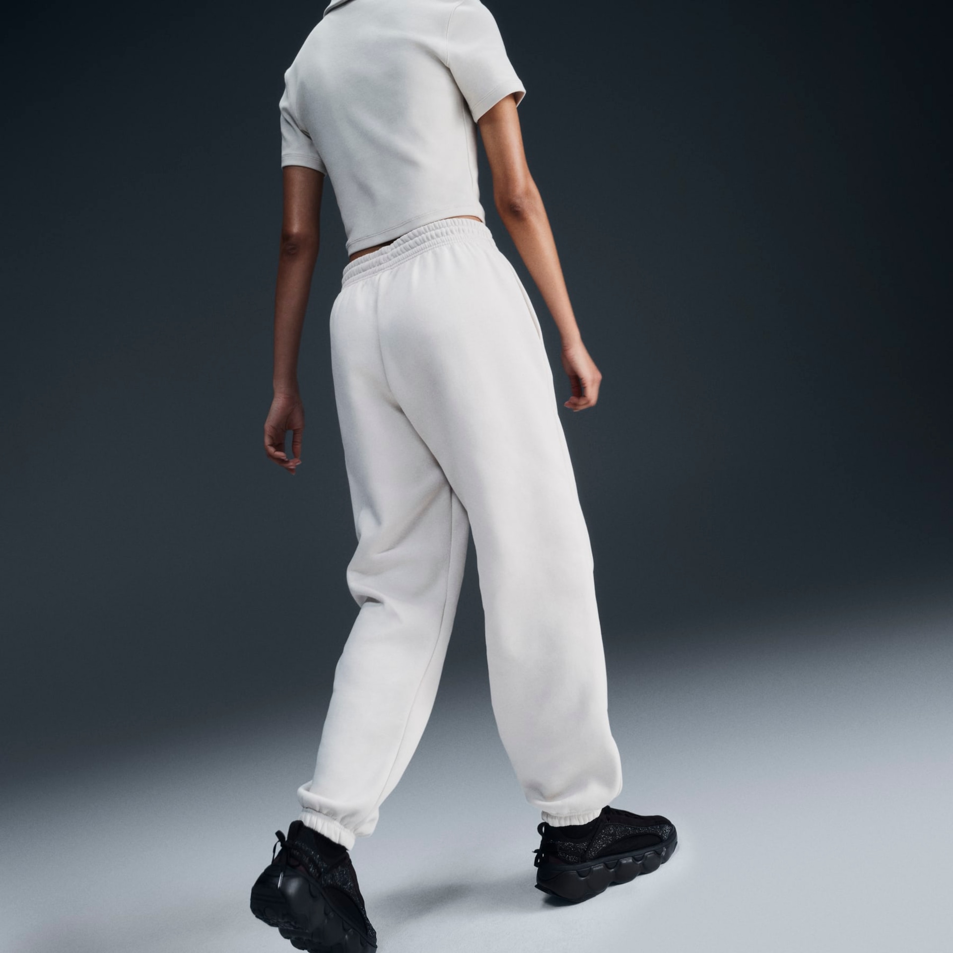 Calça Nike Sportswear Phoenix Fleece Feminina - Foto 3