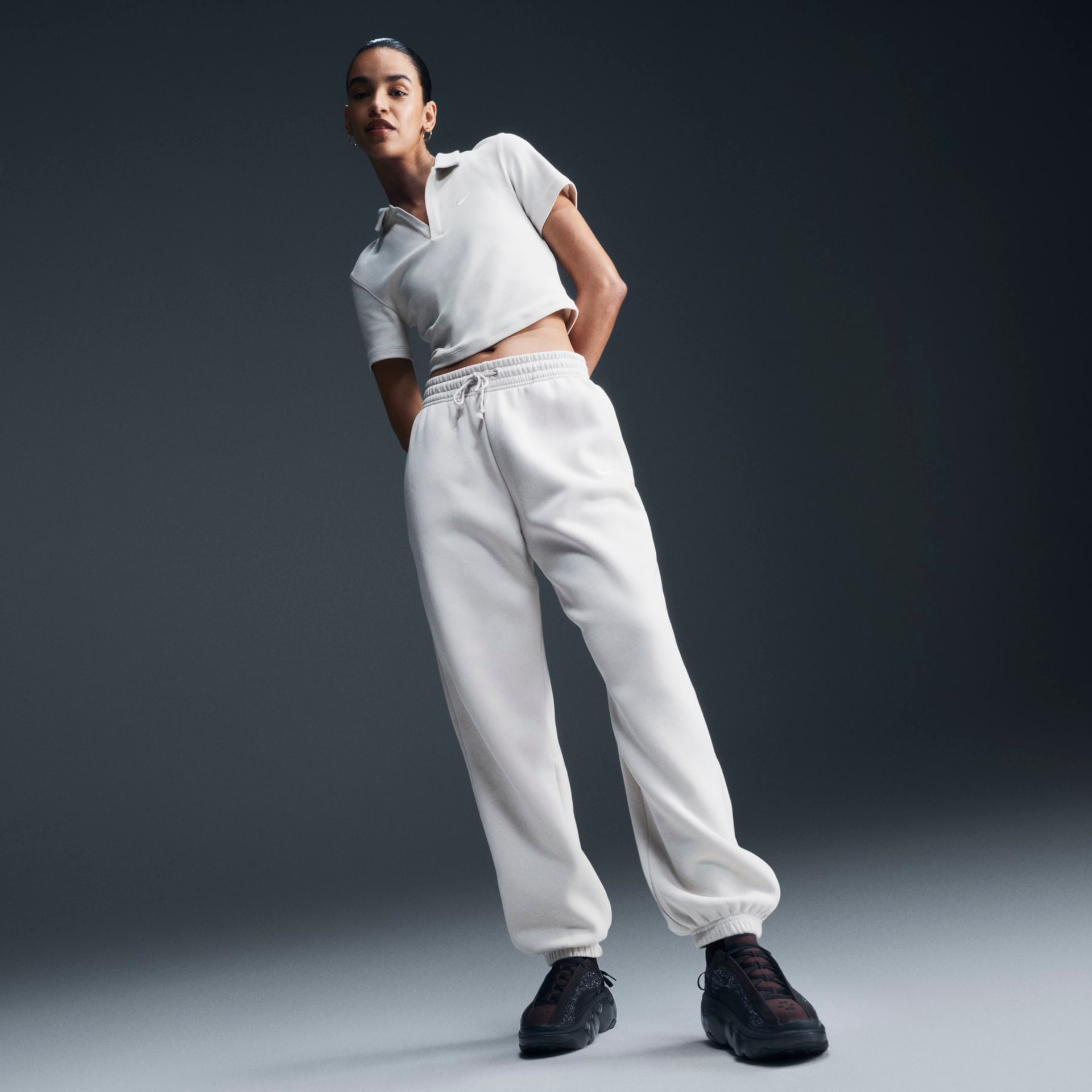 Calça Nike Sportswear Phoenix Fleece Feminina - Foto 4