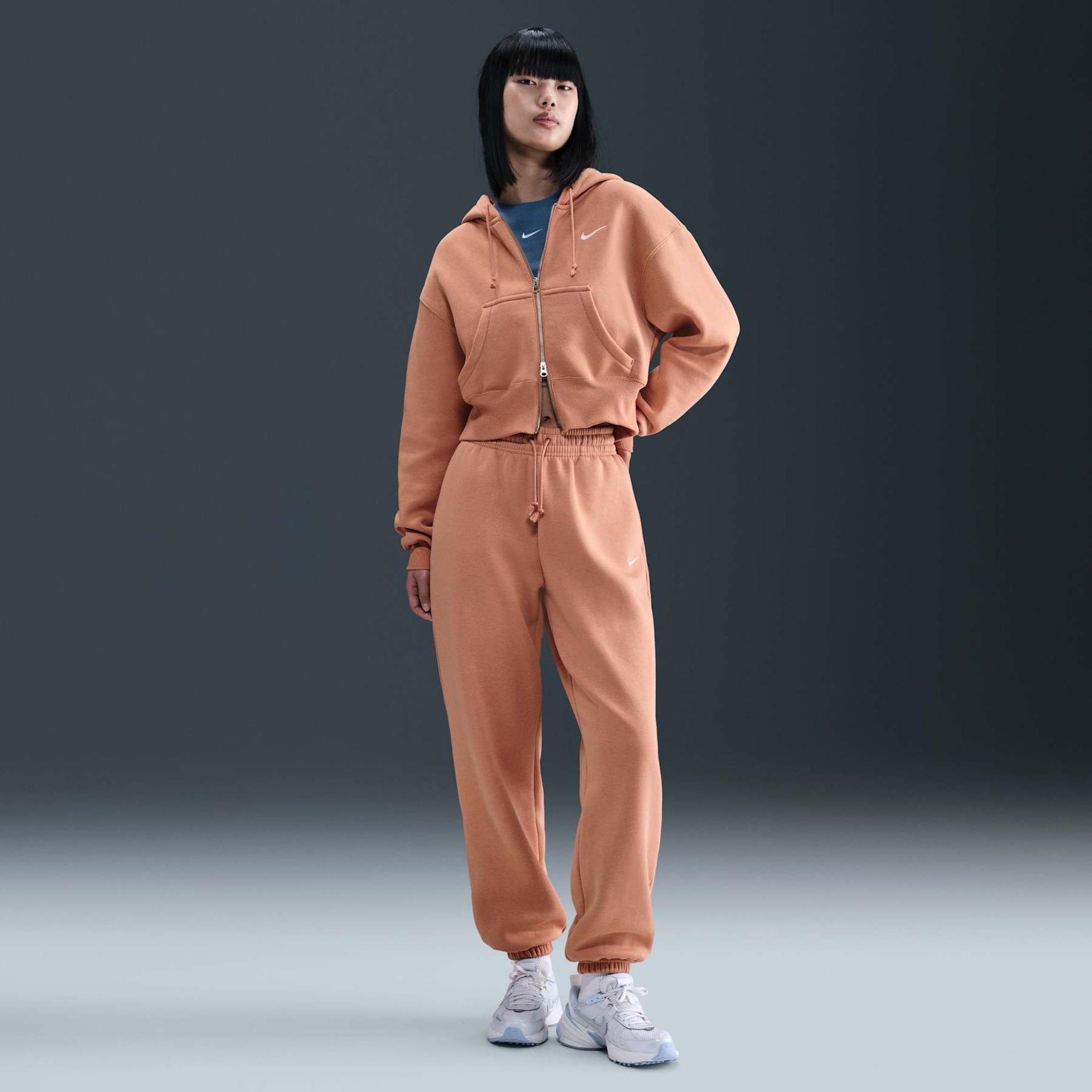 Imagem principal de Calça Nike Sportswear Phoenix Fleece Feminina
