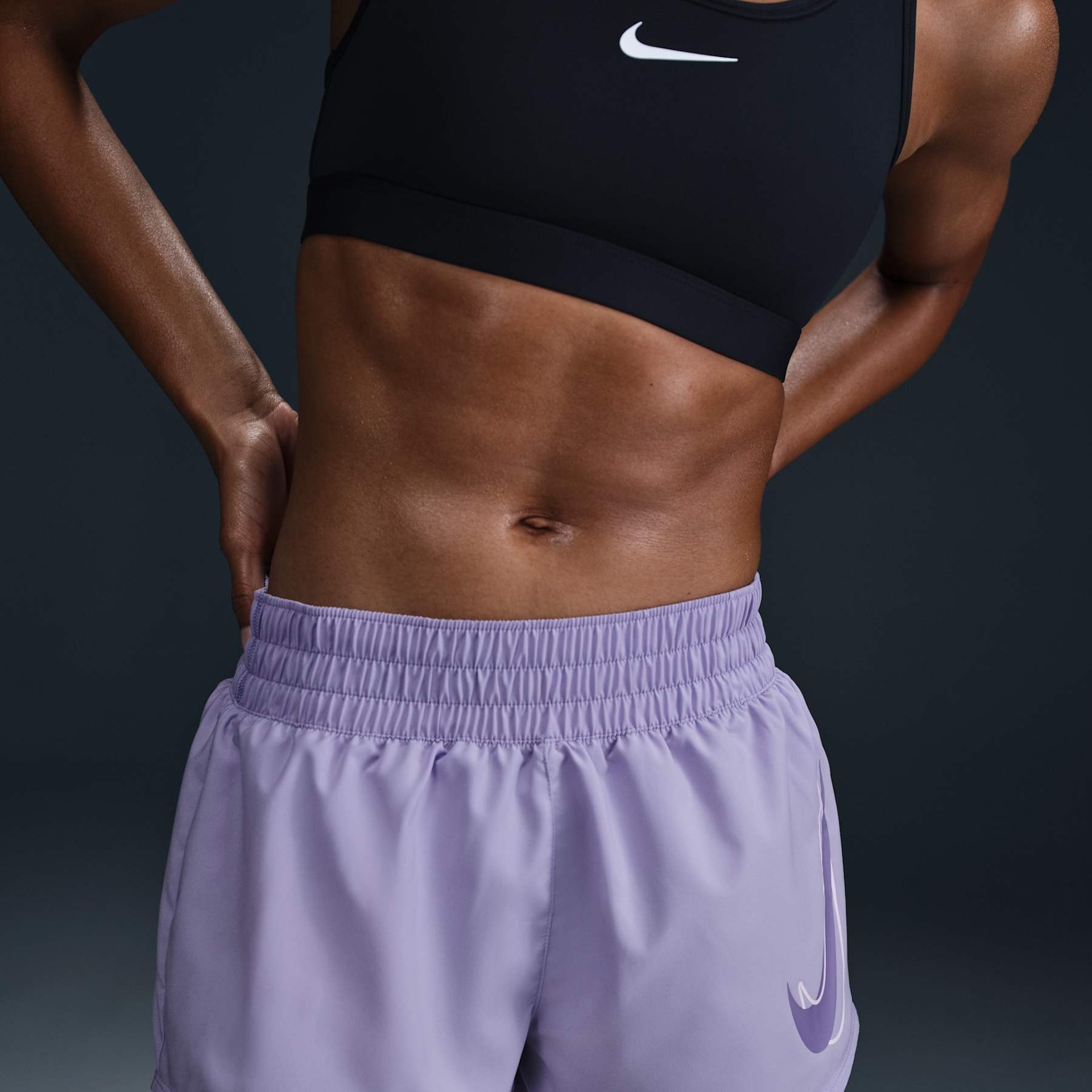 Shorts Nike One Swoosh Feminino - Foto 2