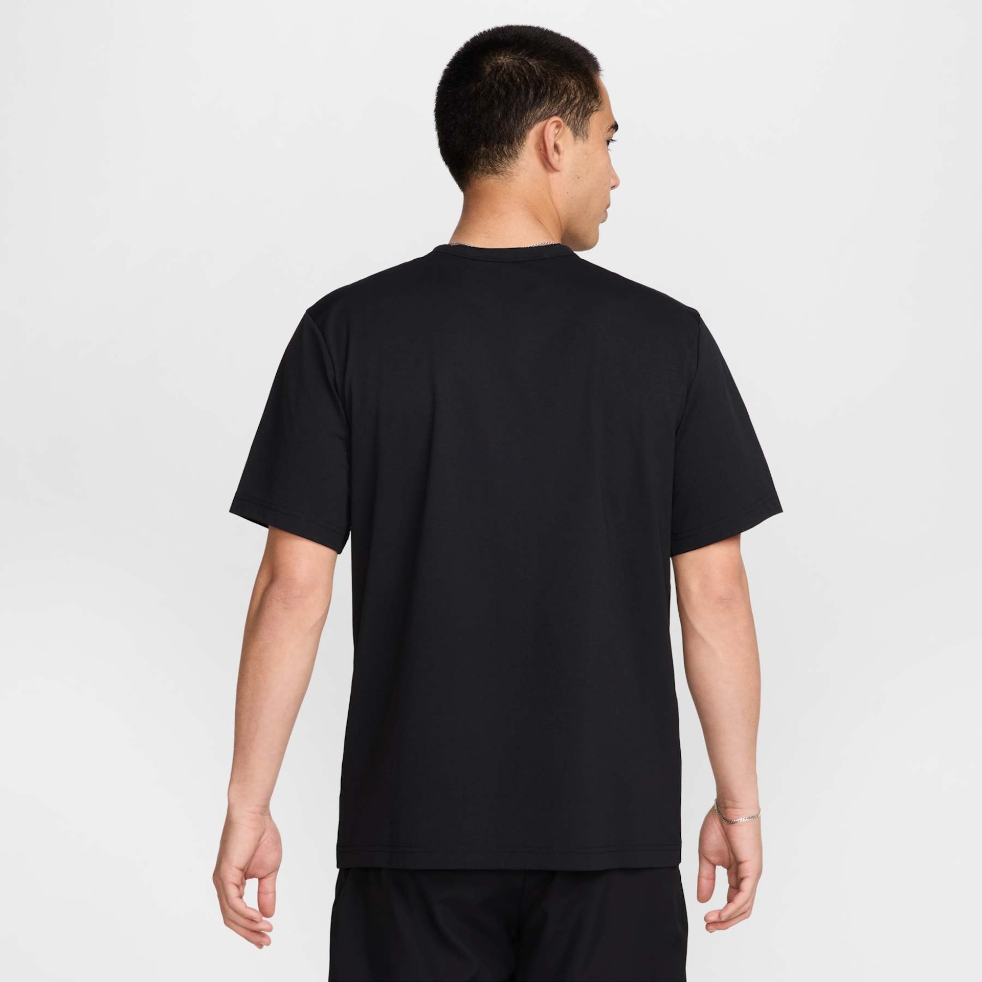 Camiseta Nike Hyverse Dri-FIT UV Masculina - Foto 2