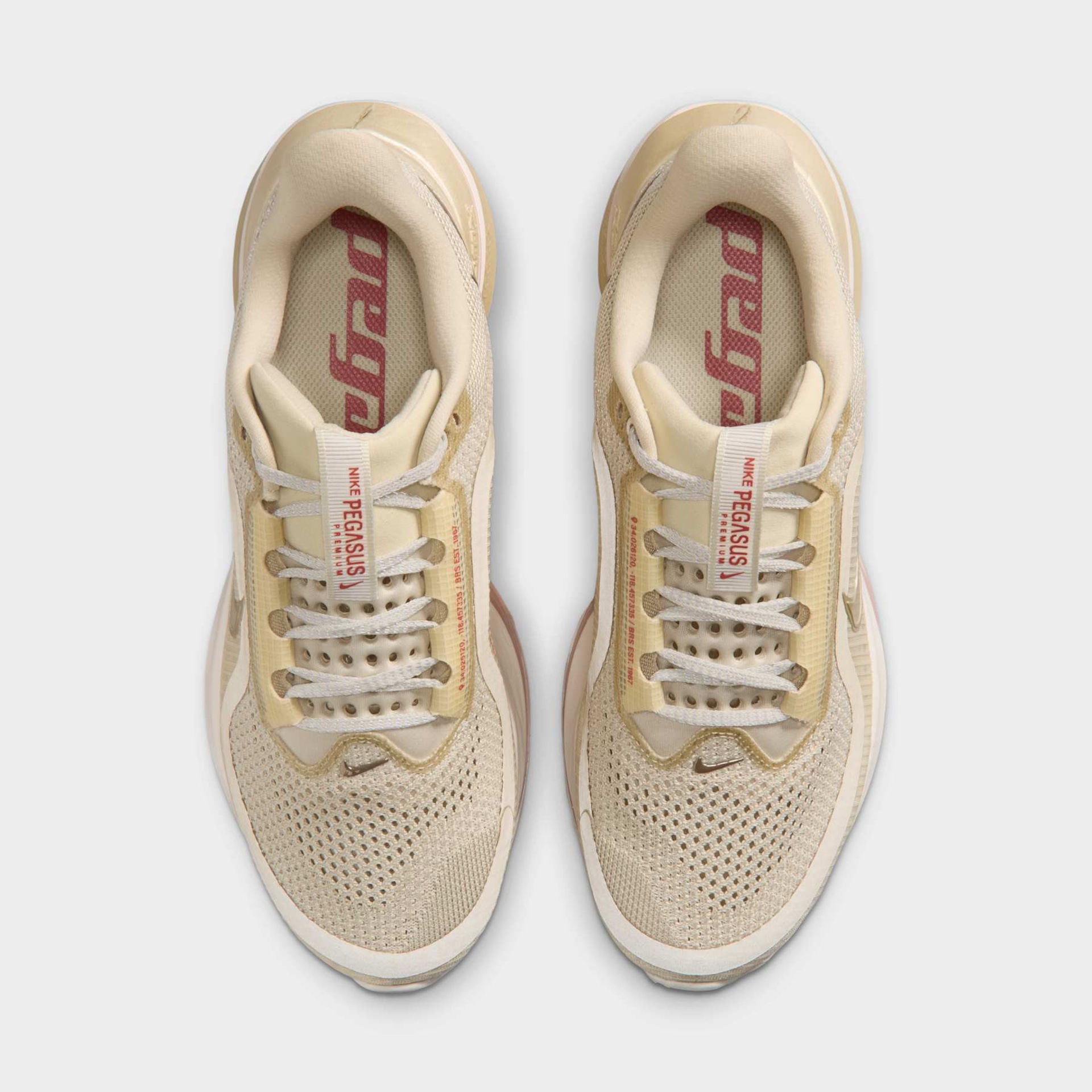 Tênis Nike Pegasus Premium Feminino - Foto 4